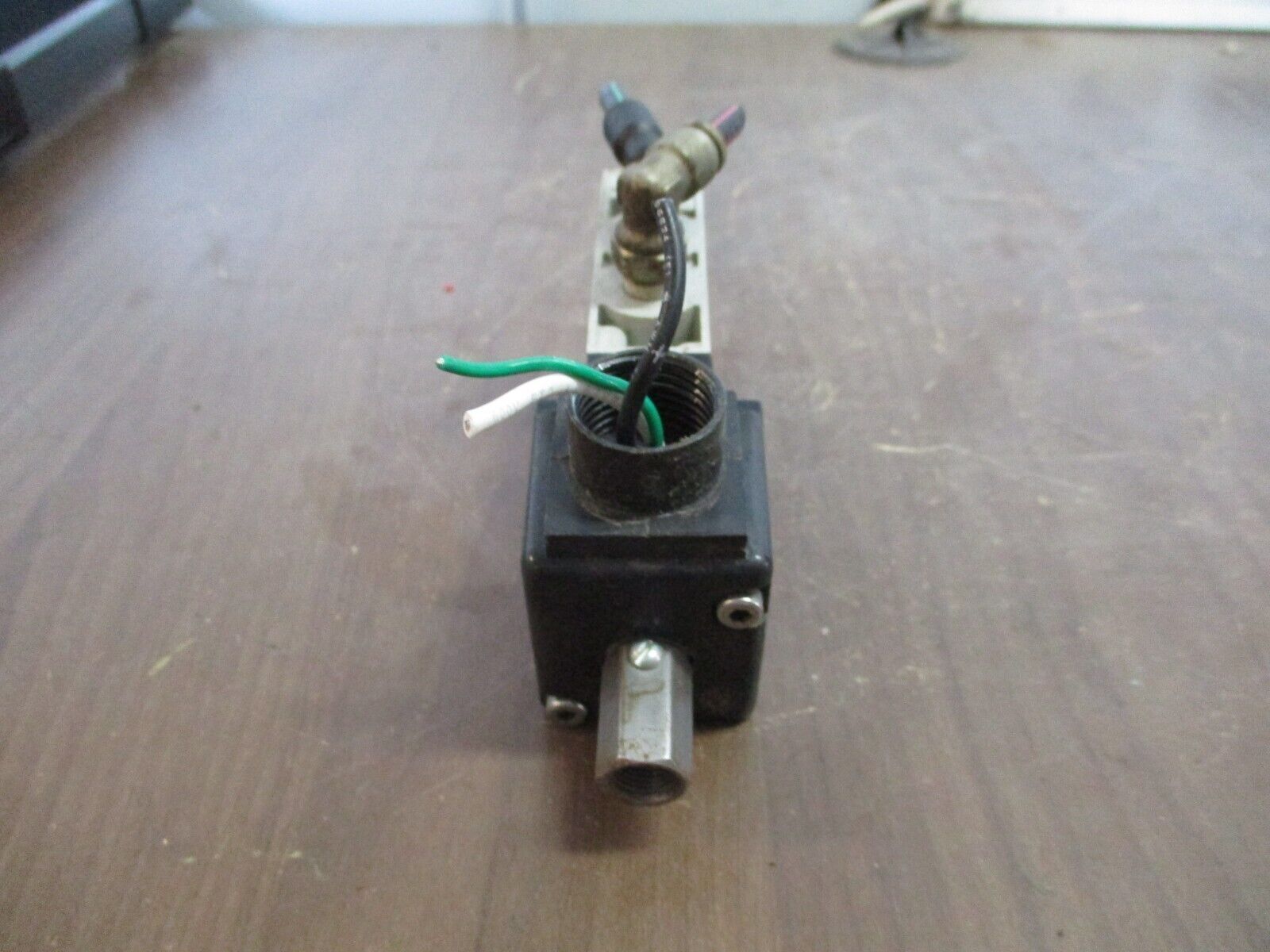 Numatics Solenoid Air Control Valve L11IA452BP00061 14.5-120PSIG -10-115°F Used