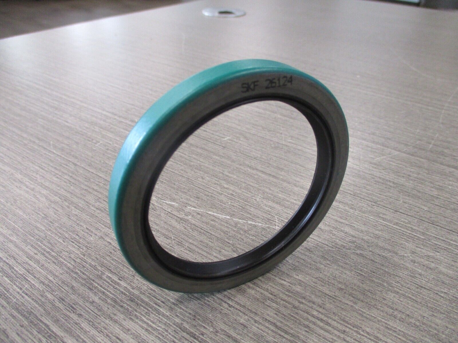 SKF CR Seal 26124 New Surplus