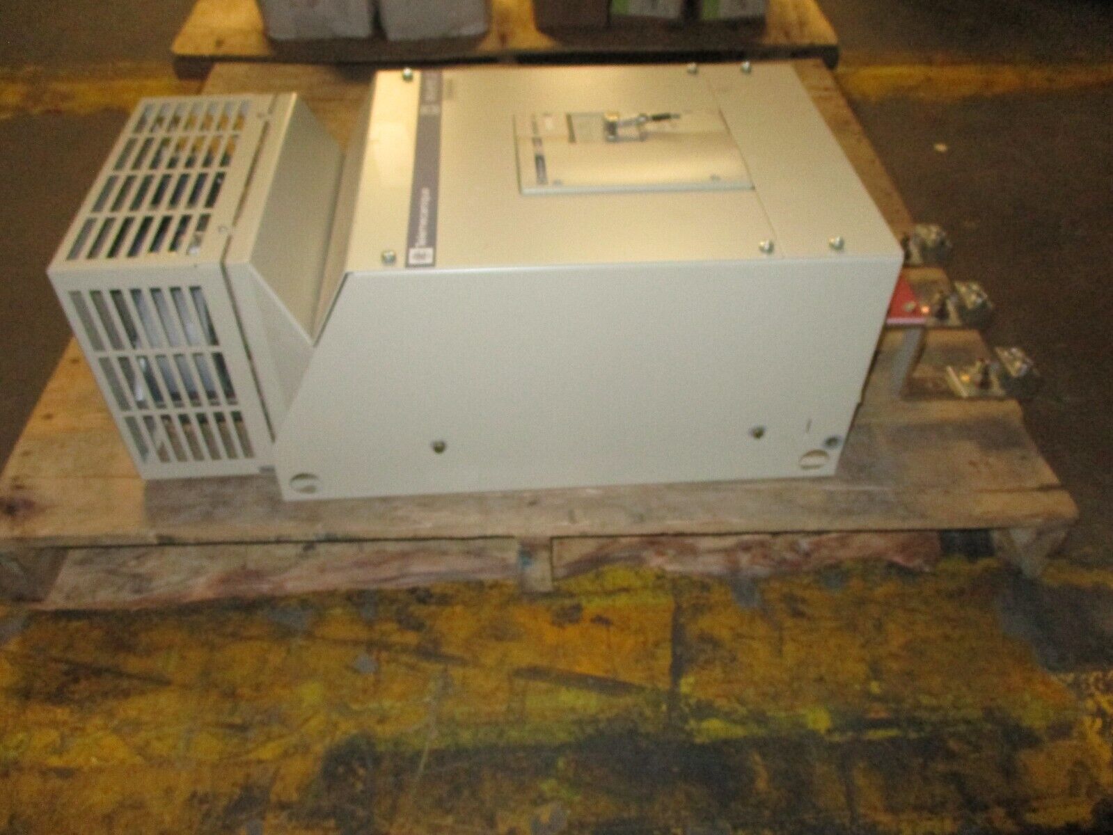 Square D Altivar 46 Soft Start ATS46C21N 150HP 460V 190A 50/60Hz Used