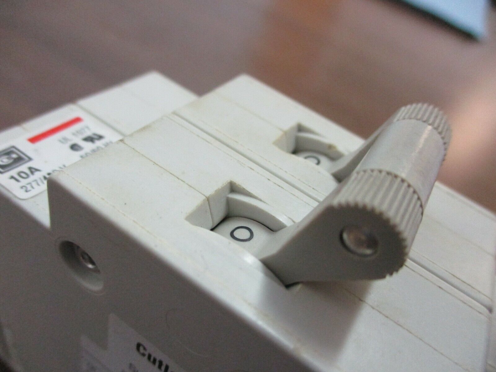 Cutler-Hammer Supplementary Protector SPHM2RM001018X 30A 277/480V 2P Used