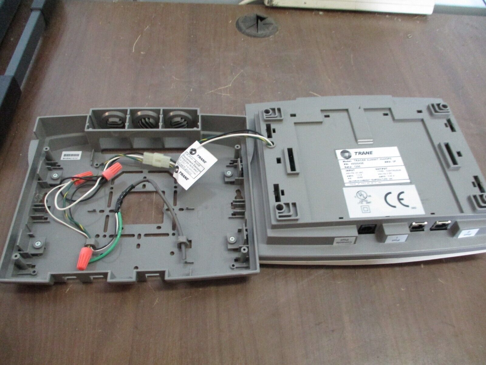 Trane Tracer Summit WebOPS 49500498 Rev. 0F Input: 24VAC Output: 5VDC Used