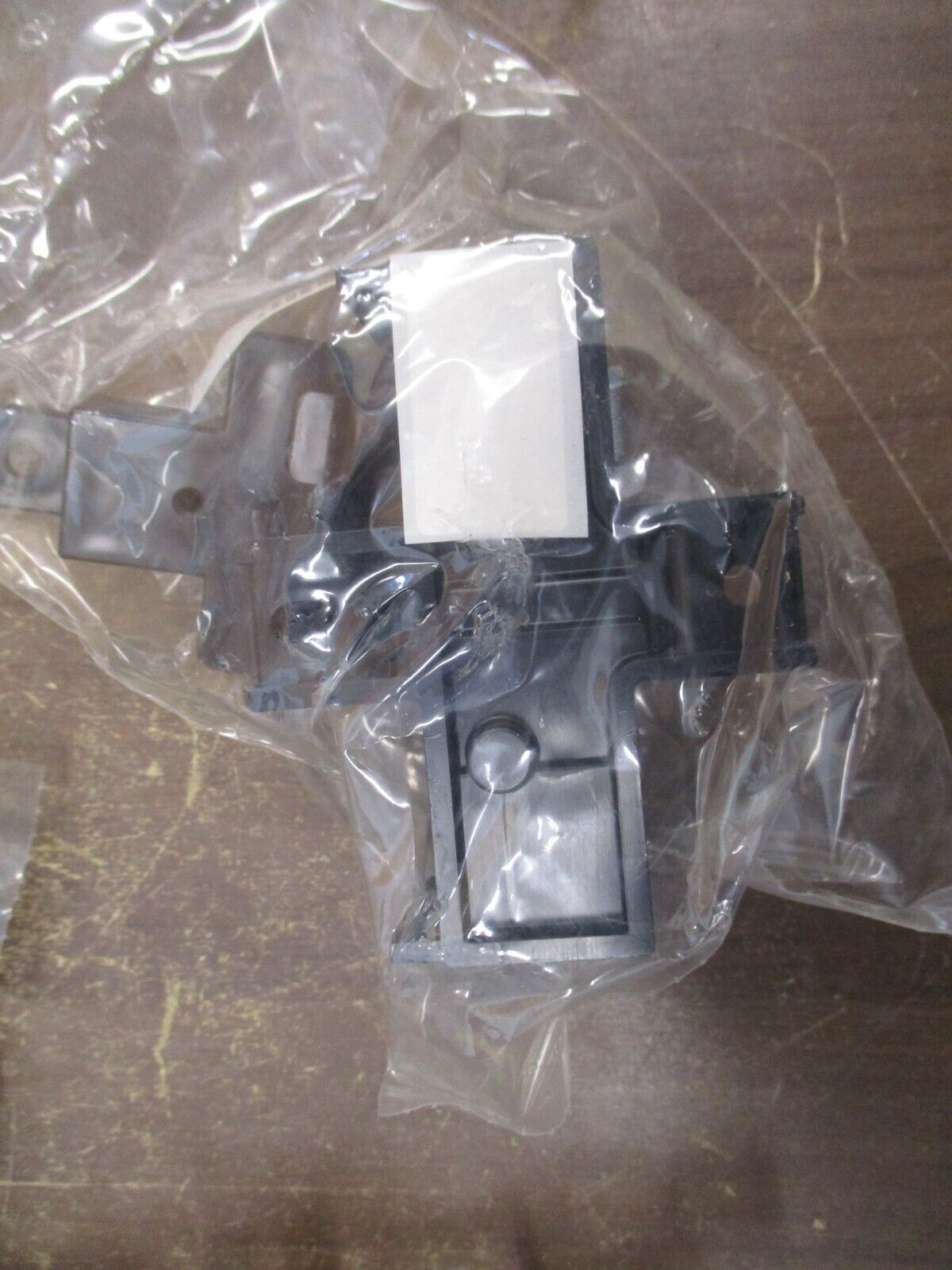 Eaton Type BR OEM Interior Assembly 24INT125B 125A 2/4Ckt *Box of 20*