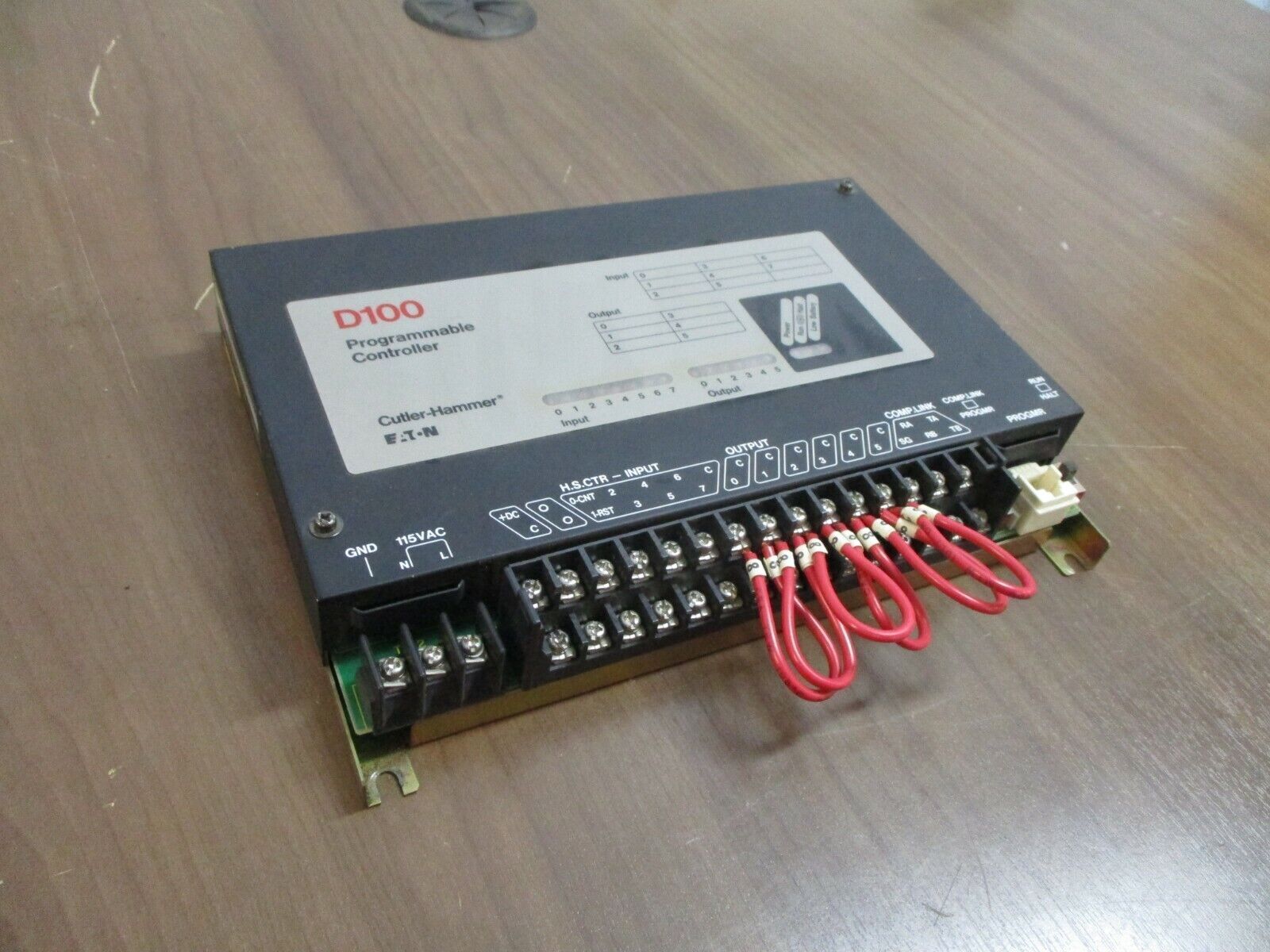 Eaton/Cutler-Hammer D100 Programmable Controller D100CR14 Ser. A1 115VAC Used