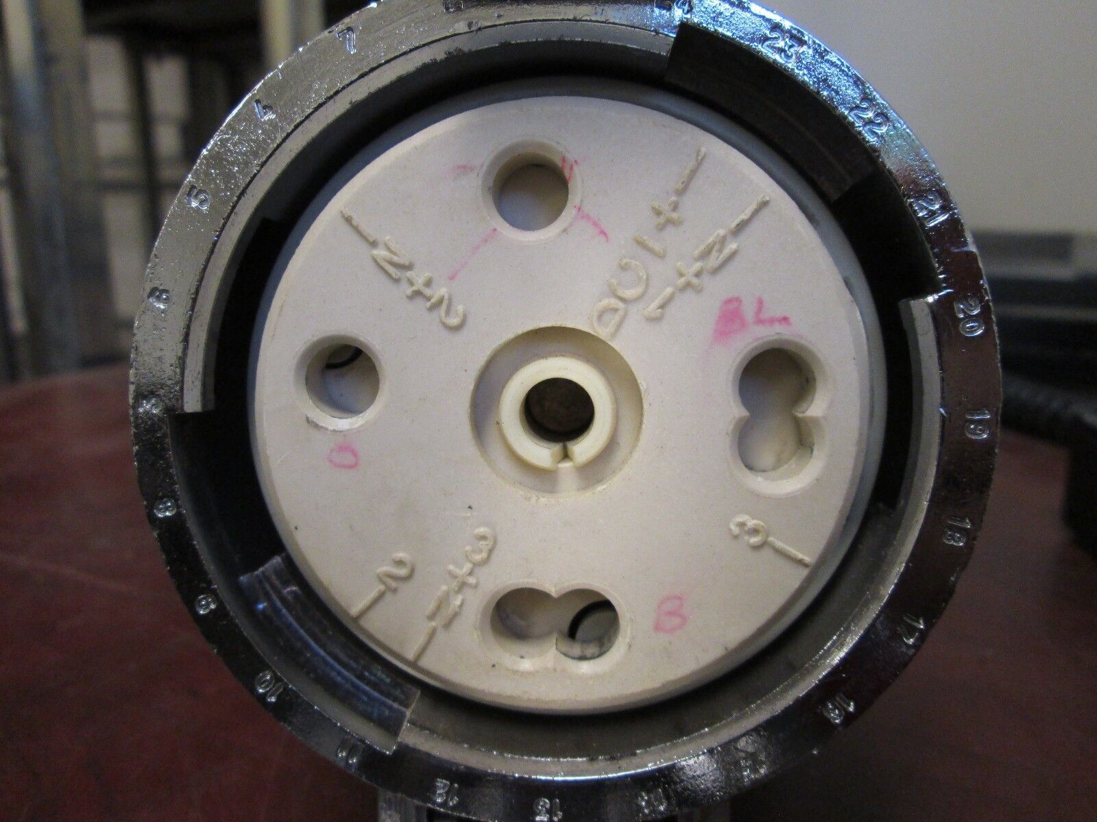 Meltric Connector 37-63113-H963U 90A 480V 4W Used