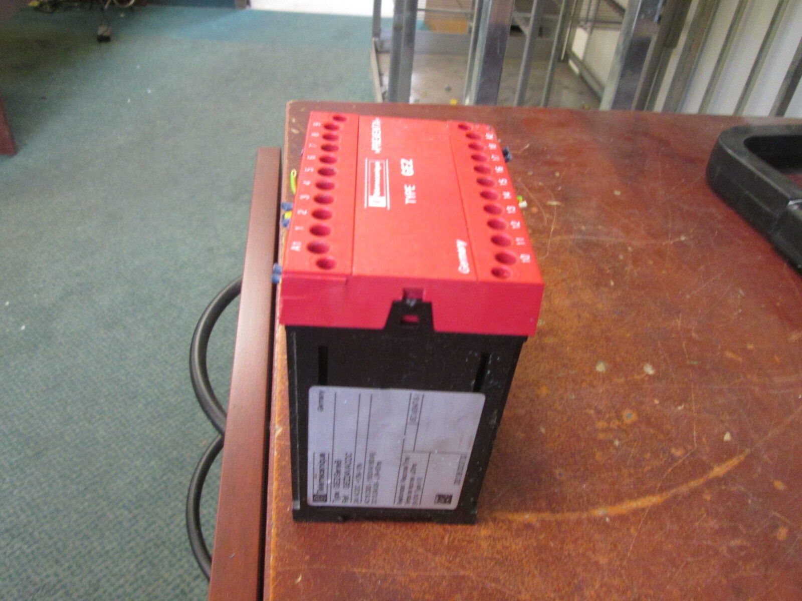 Telemechanique Type GEZ Preventa Relay GEZ24VACDC 24V Response Time: 20ms Used