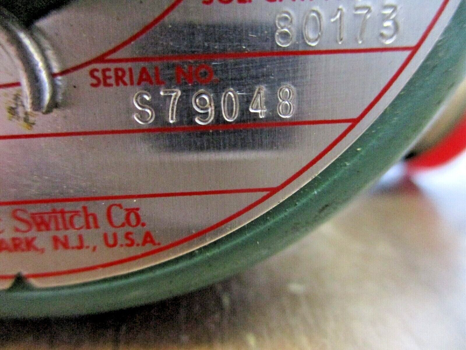 Asco Red-Hat Solenoid Valve S79048 110/120V 50/60Hz Used