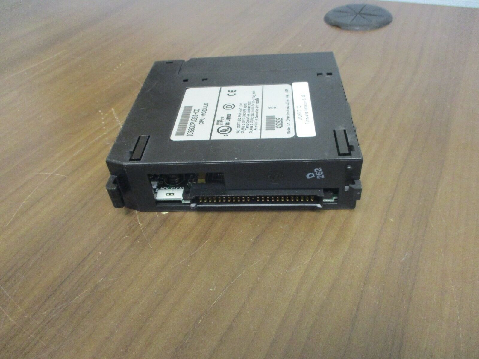 GE Fanuc CPU 331 Module IC693CPU331-CC F/W Ver.: 8.40 *Missing Display* Used