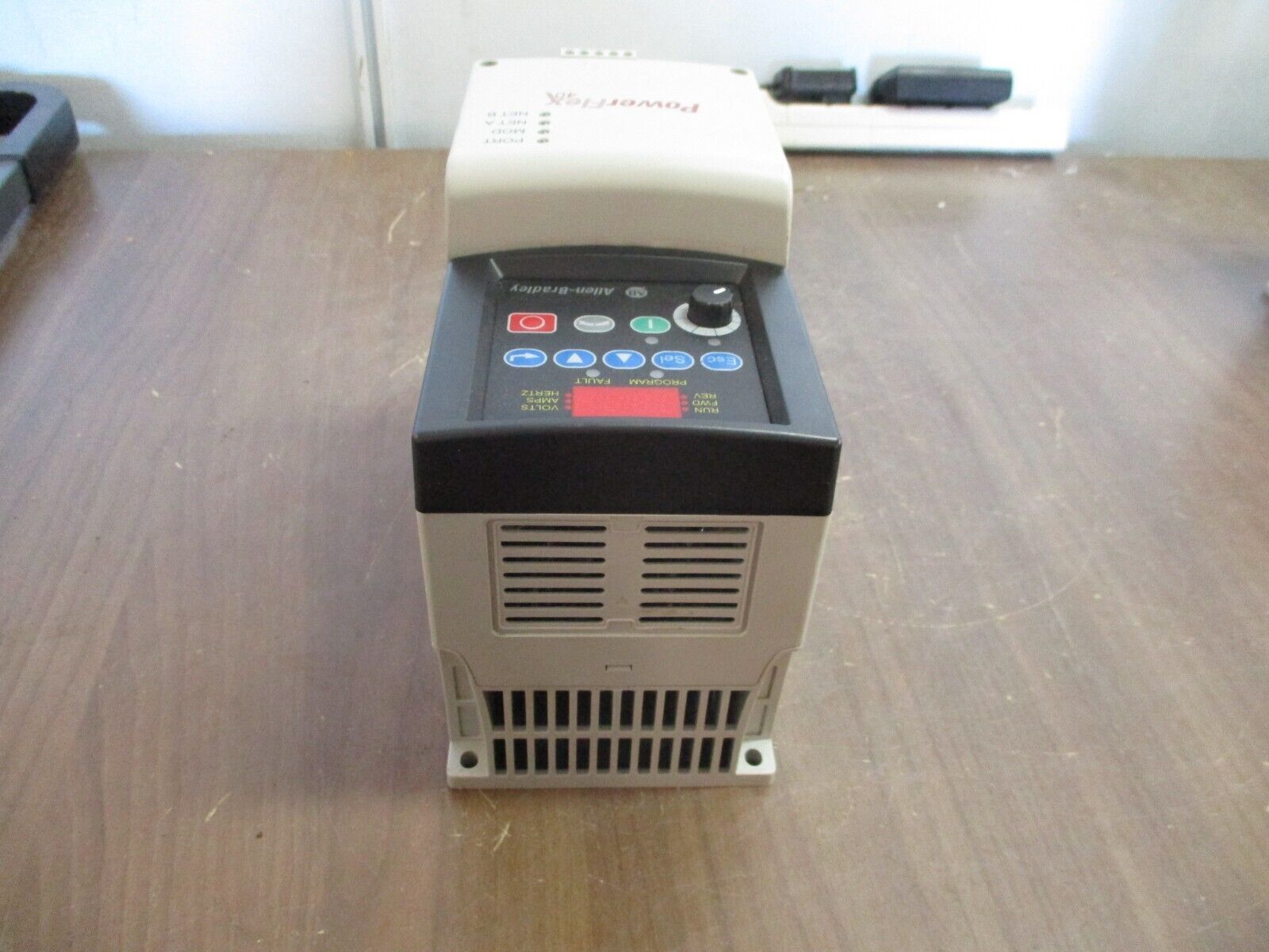 Allen-Bradley PowerFlex 40 AC Drive 22B-D1P4N104 0.5HP 3Ph Used