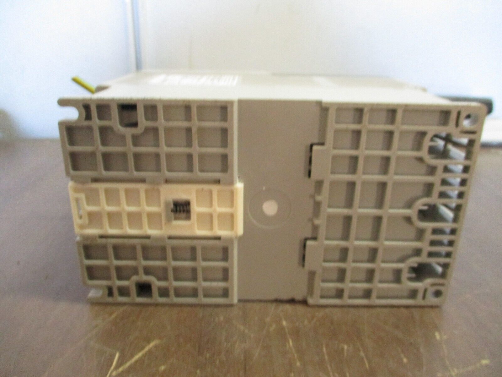 Allen-Bradley PowerFlex 40 AC Drive 22B-D1P4N104 0.5HP 3Ph Used