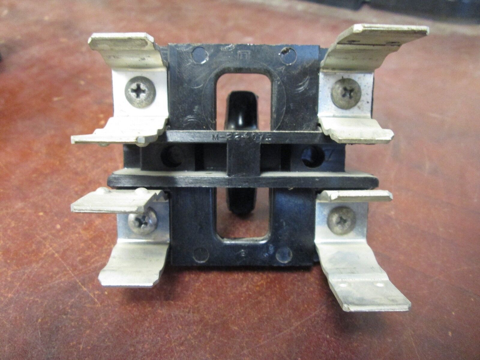 Square D Fuse Pullout M-224075 60A 250V 2P Used