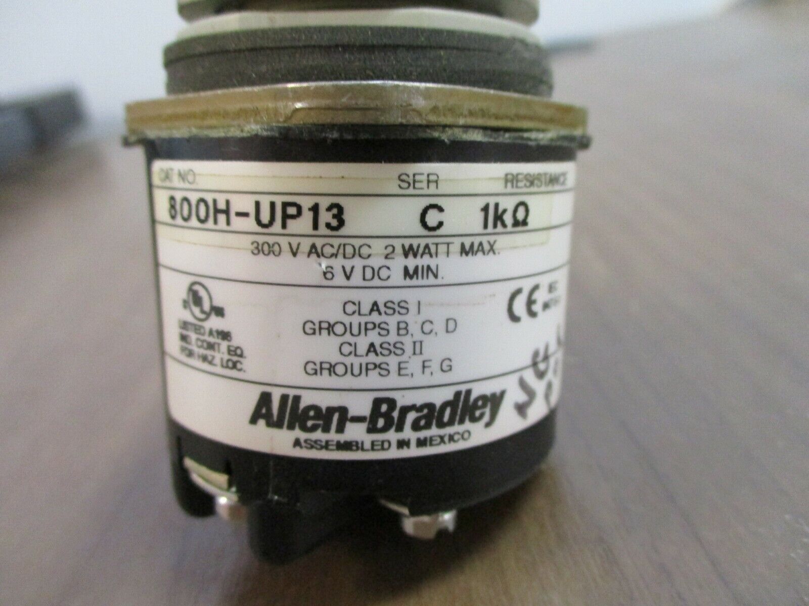Allen-Bradley Potentiometer 800H-UP13 Ser. C 1000 Ω Used
