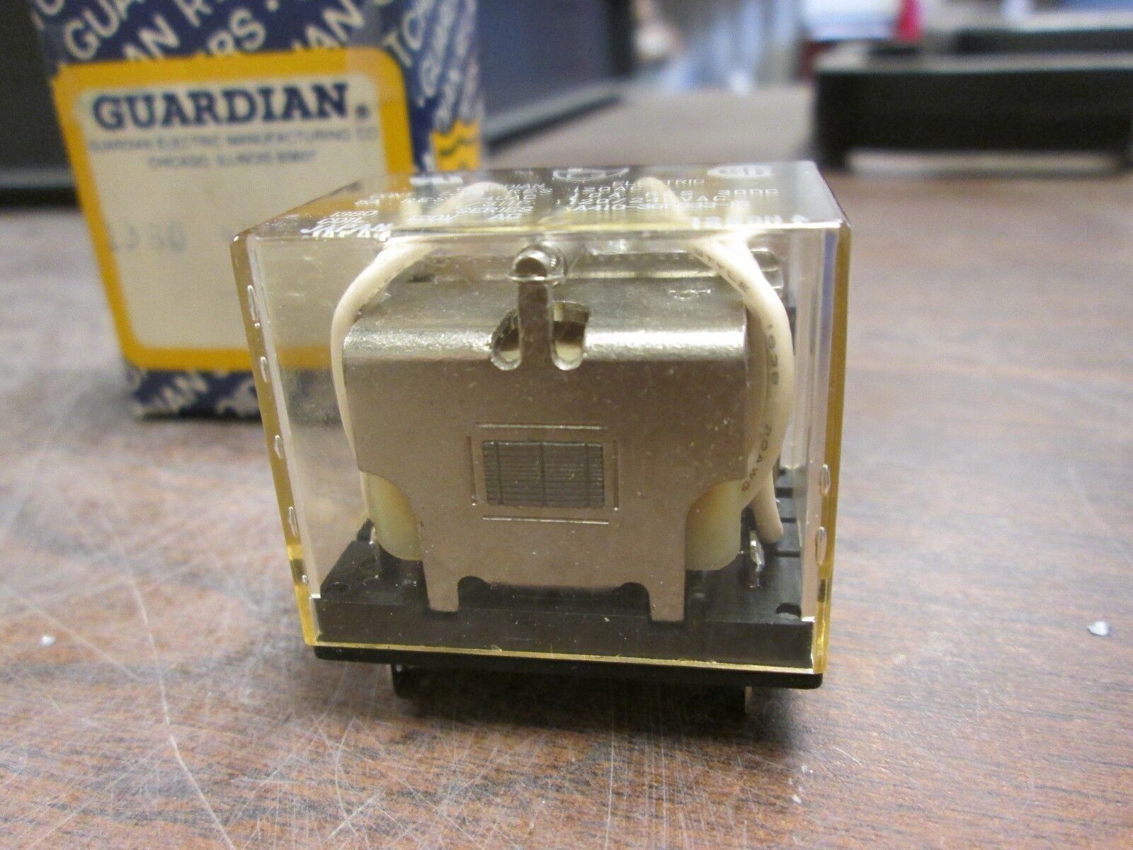 Guardian Relay 1380 4C-120A 10A 120VAC New Surplus