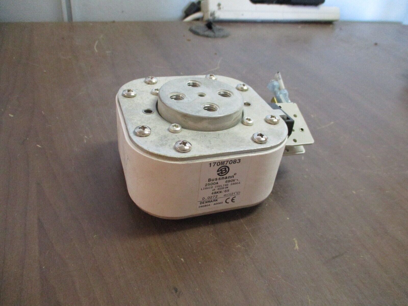 Bussmann Fuse 170M7083 2500A 690V Used