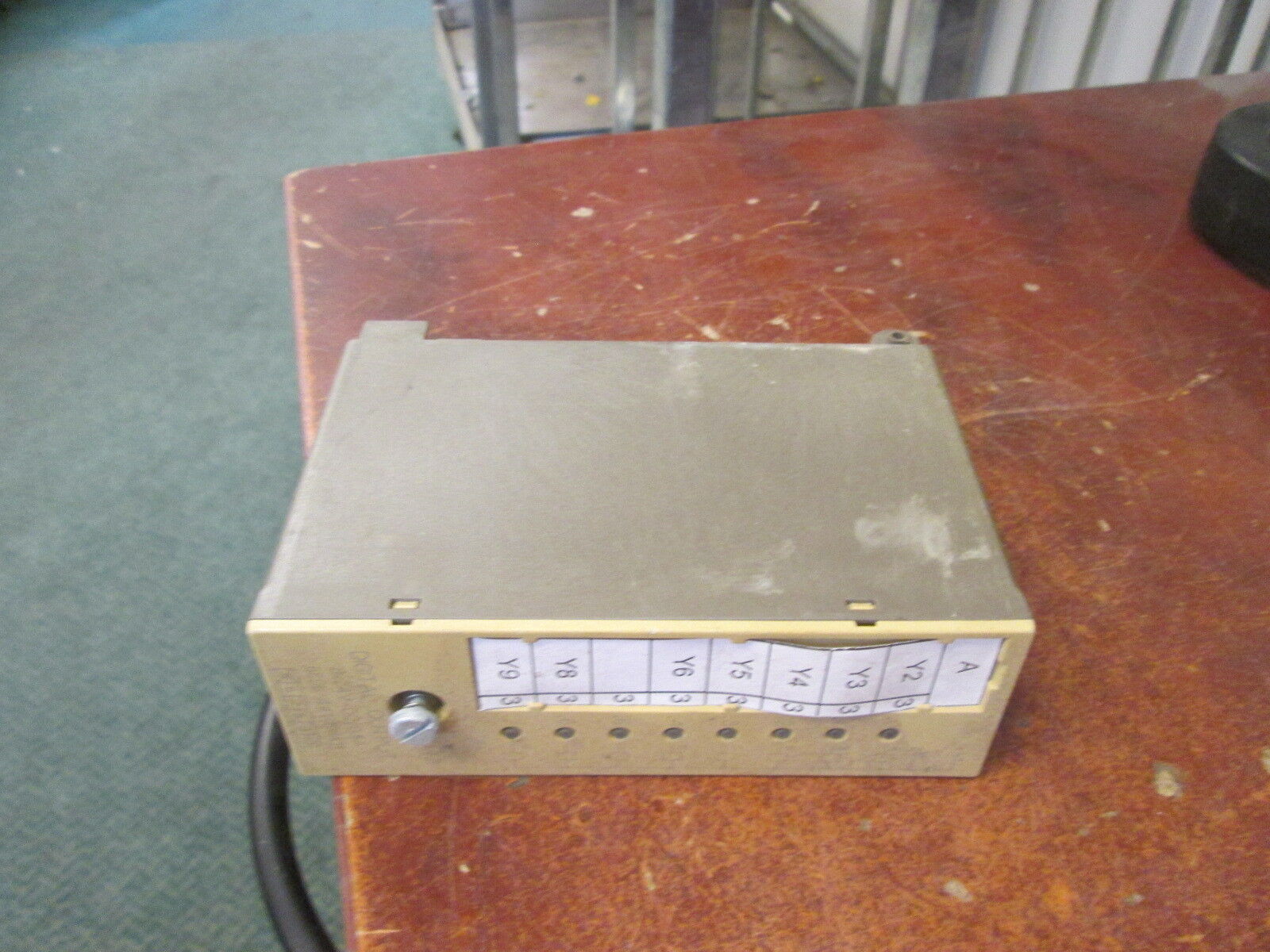 Siemens Simatic S5 Digital Output Module 6ES5 441-8MA11 8x24VDC 0.5A Used