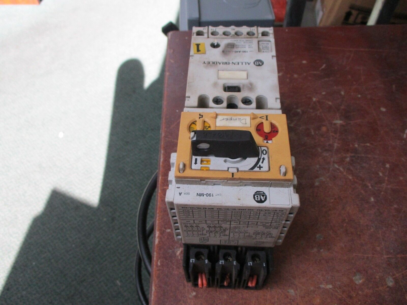 Allen-Bradley Starter 190-A40*/190-P010 120V Coil 600V Trip: 10-14A Used