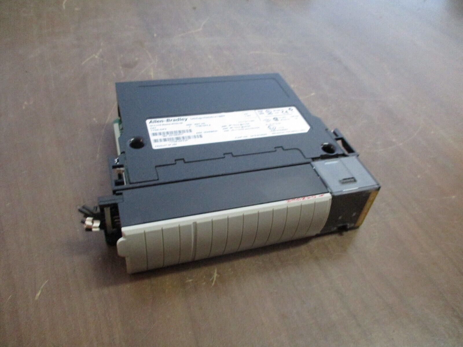 Allen-Bradley ControlLogix A/O I or V Module 1756-OF4 Ser. A F/W Rev. 1.005 4PT