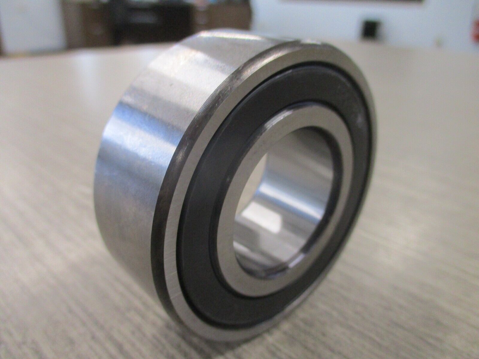 NSK Bearing 5206-2RSTNC3 New Surplus