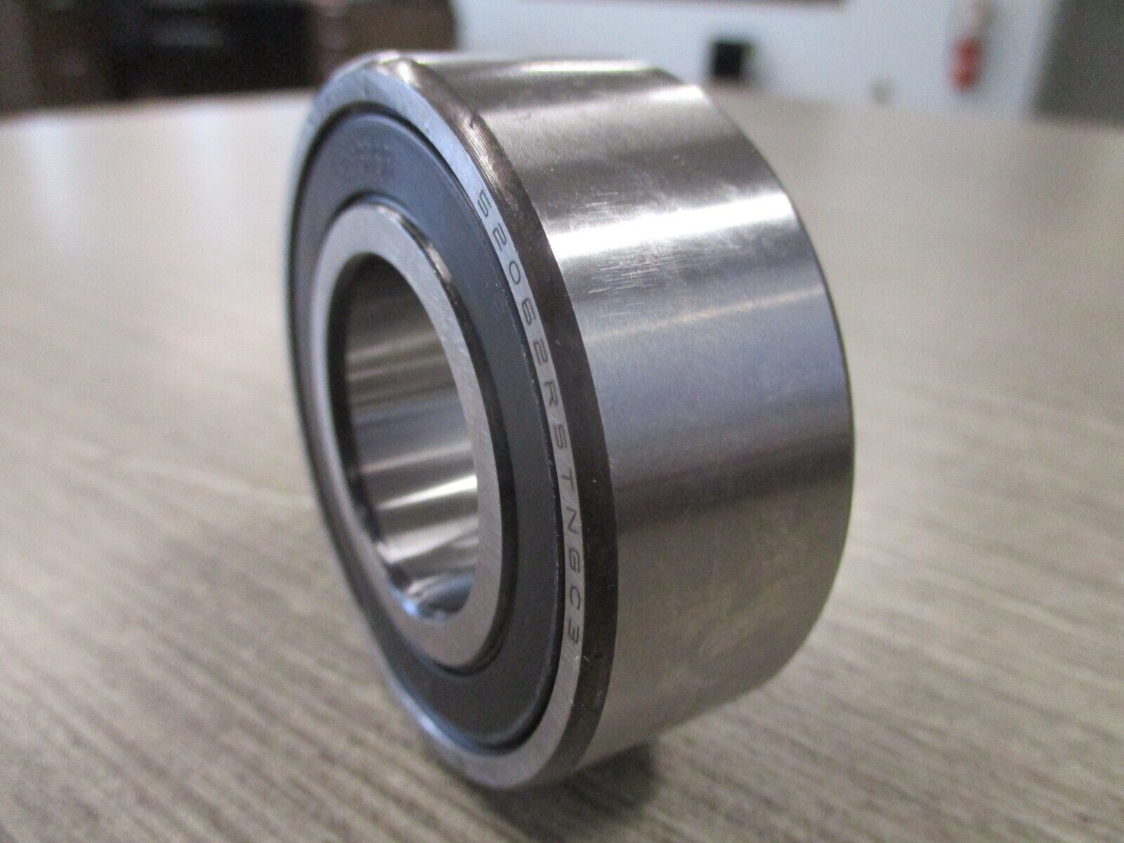 NSK Bearing 5206-2RSTNC3 New Surplus