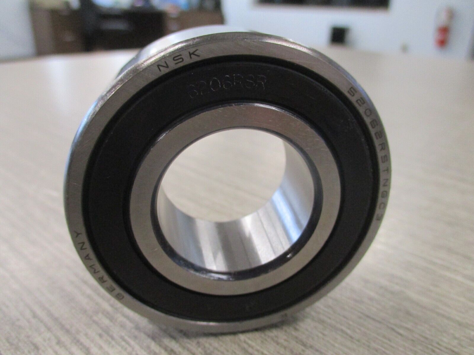 NSK Bearing 5206-2RSTNC3 New Surplus