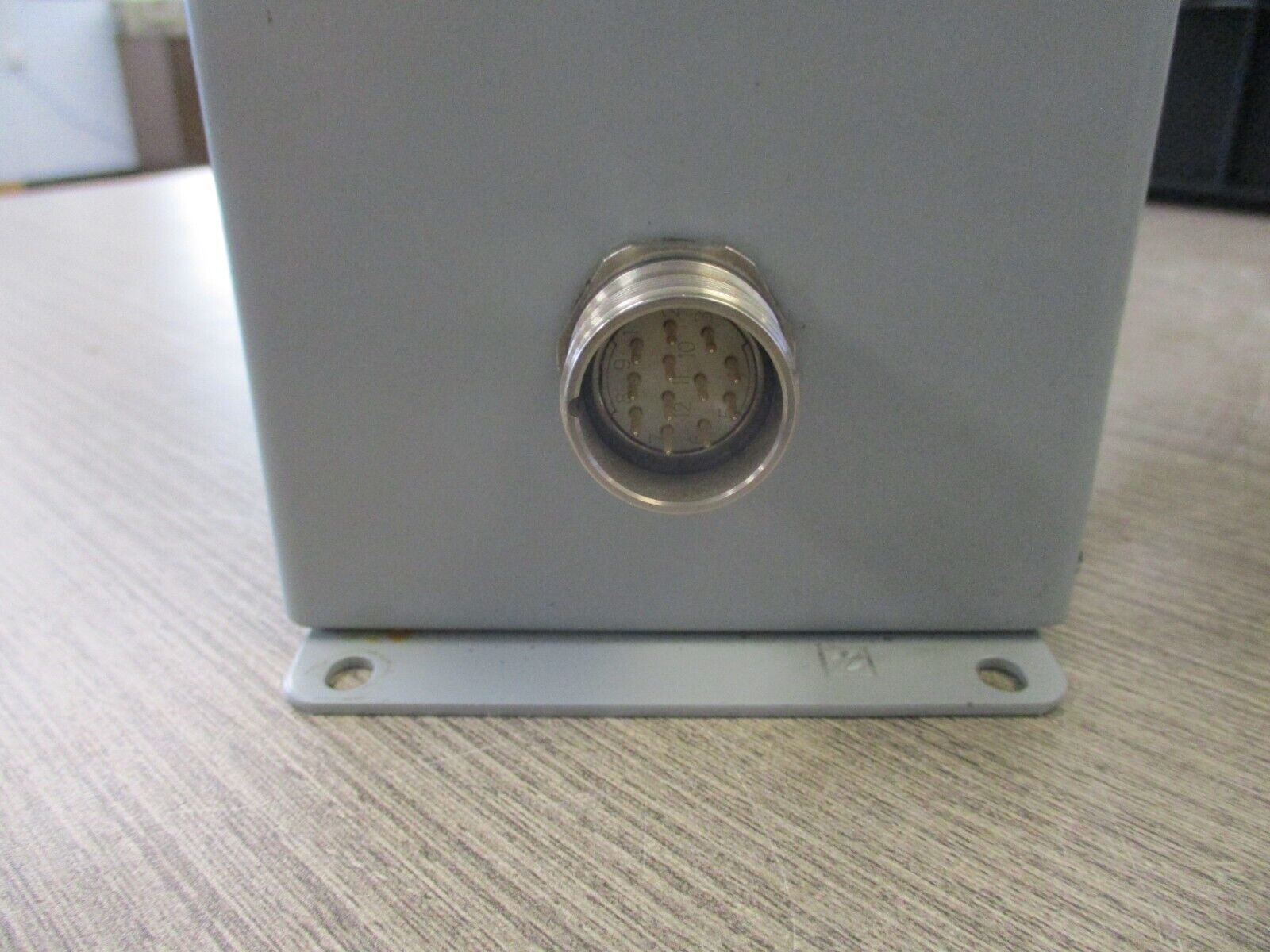 Allen-Bradley Enclosed E-Stop Button 800TC-N374 Ser. A Type 12,13 Enclosure Used