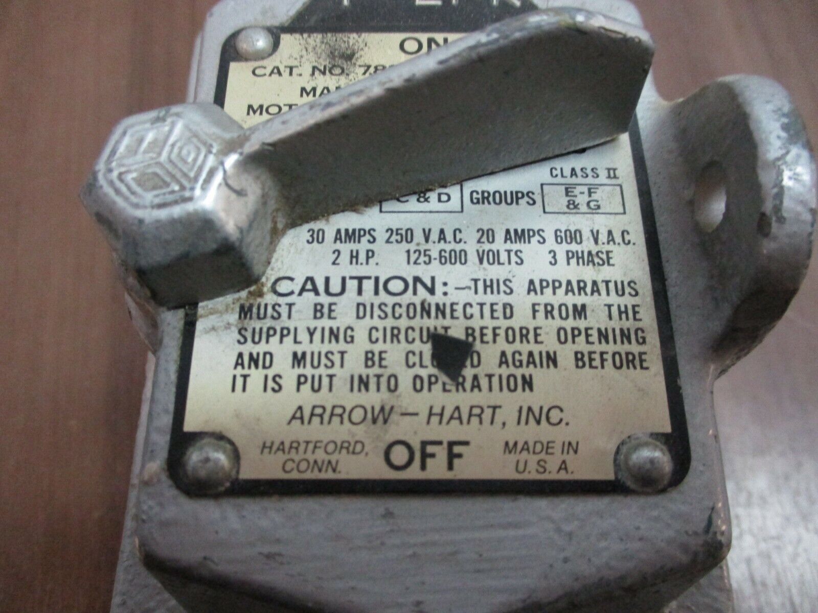 Arrow Hart Explosion Proof Manual Starter 7.810E 20/30A 600/250VAA 3ph Used