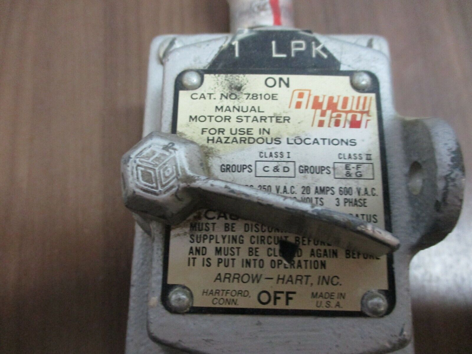 Arrow Hart Explosion Proof Manual Starter 7.810E 20/30A 600/250VAA 3ph Used