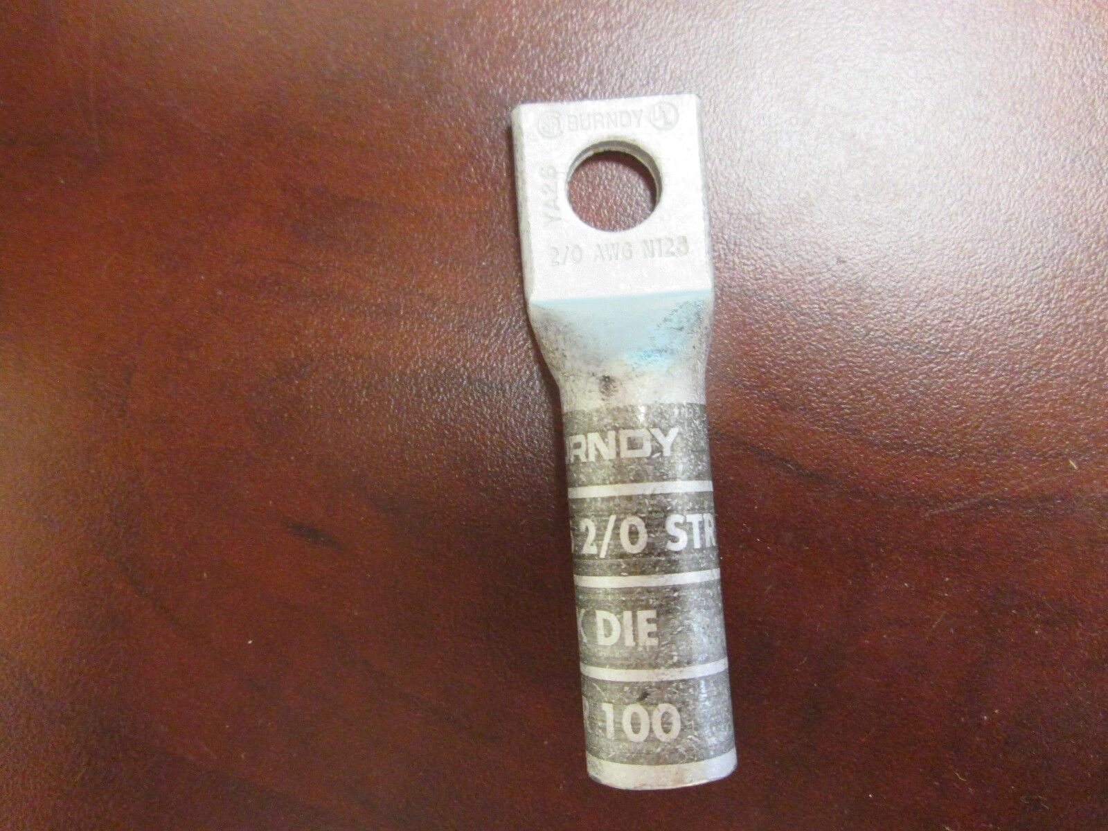 Burndy Crimp Lug YA26 2/0 AWG CU Black Die 13 Lot of 10 New