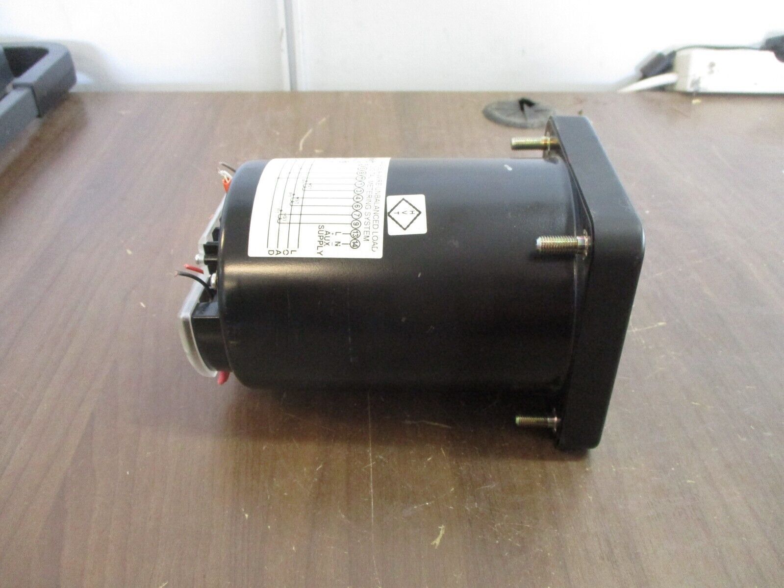 Crompton Integra 1540 Digital Meter INT-1544-120-5-L-M Input: 120V Aux: 12-48VDC