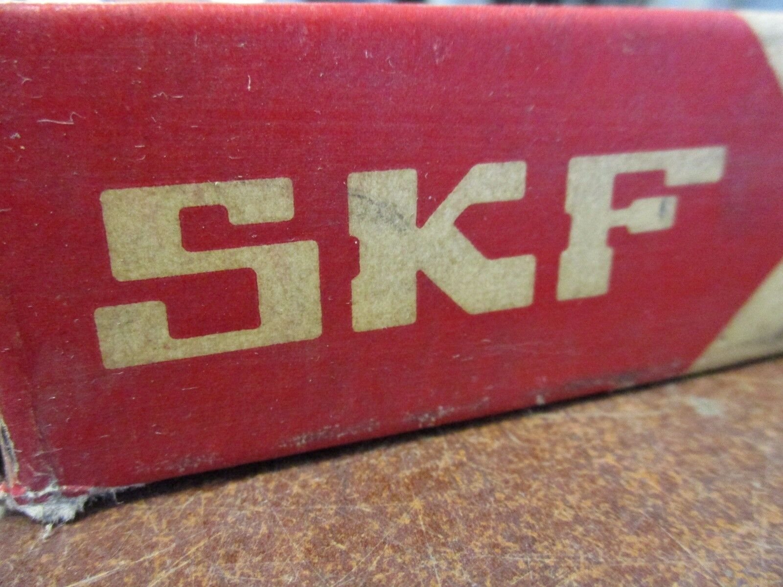SKF Ball Bearing 6219 ZJ/C3 New Surplus