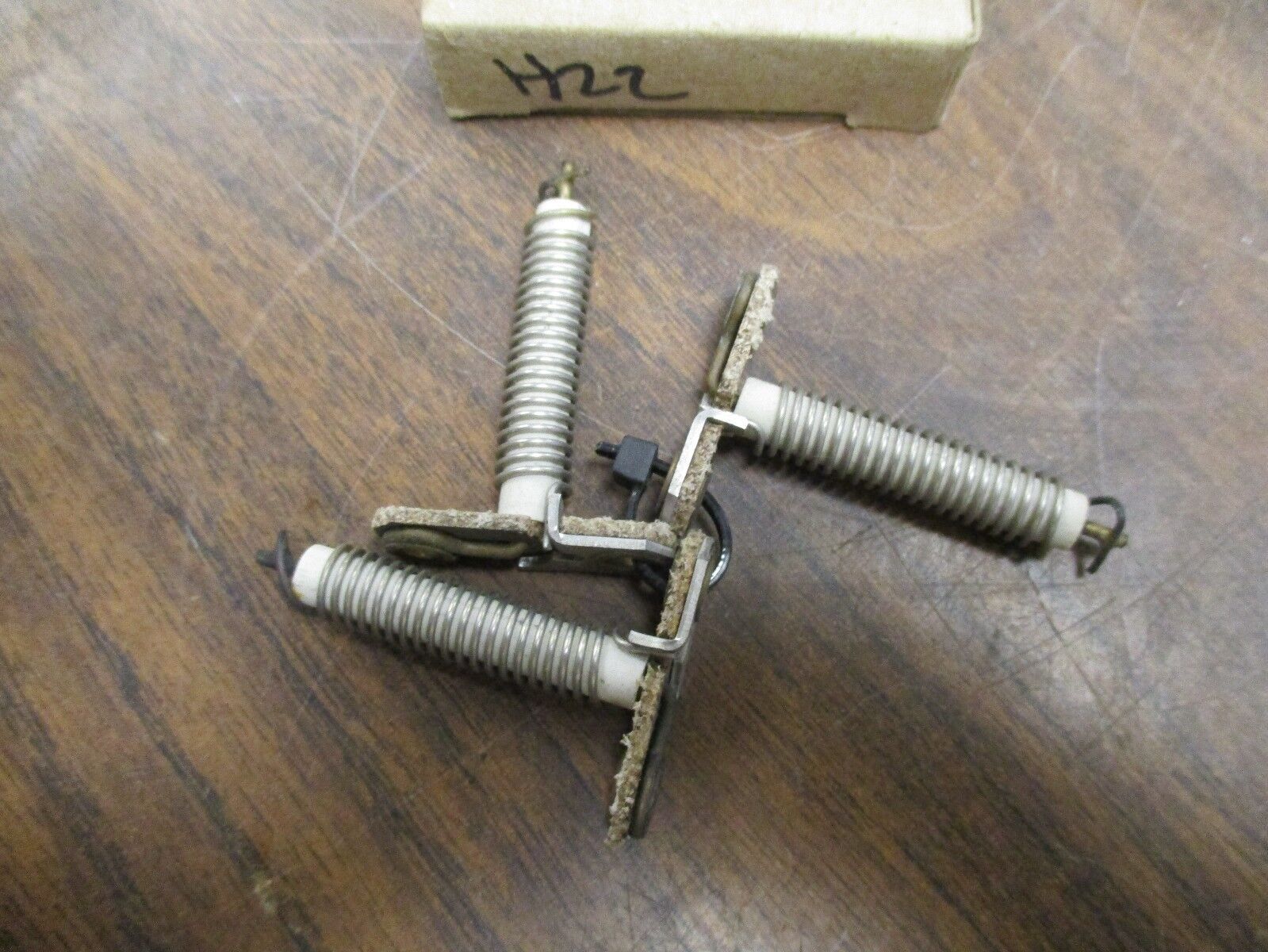 Westinghouse Heaters H22 *Box of 3* Used