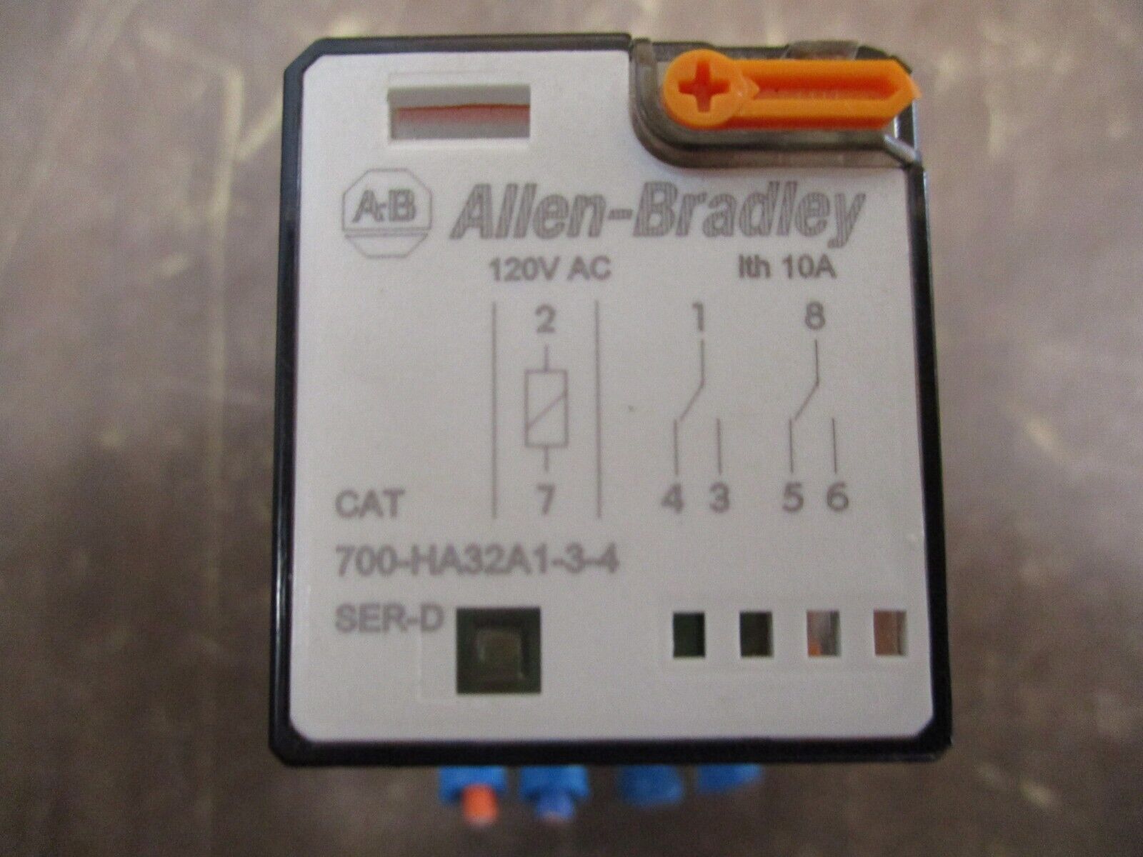Allen-Bradley Relay 700-HA32A1-3-4 Ser. D 120V Coil w/ Base Used