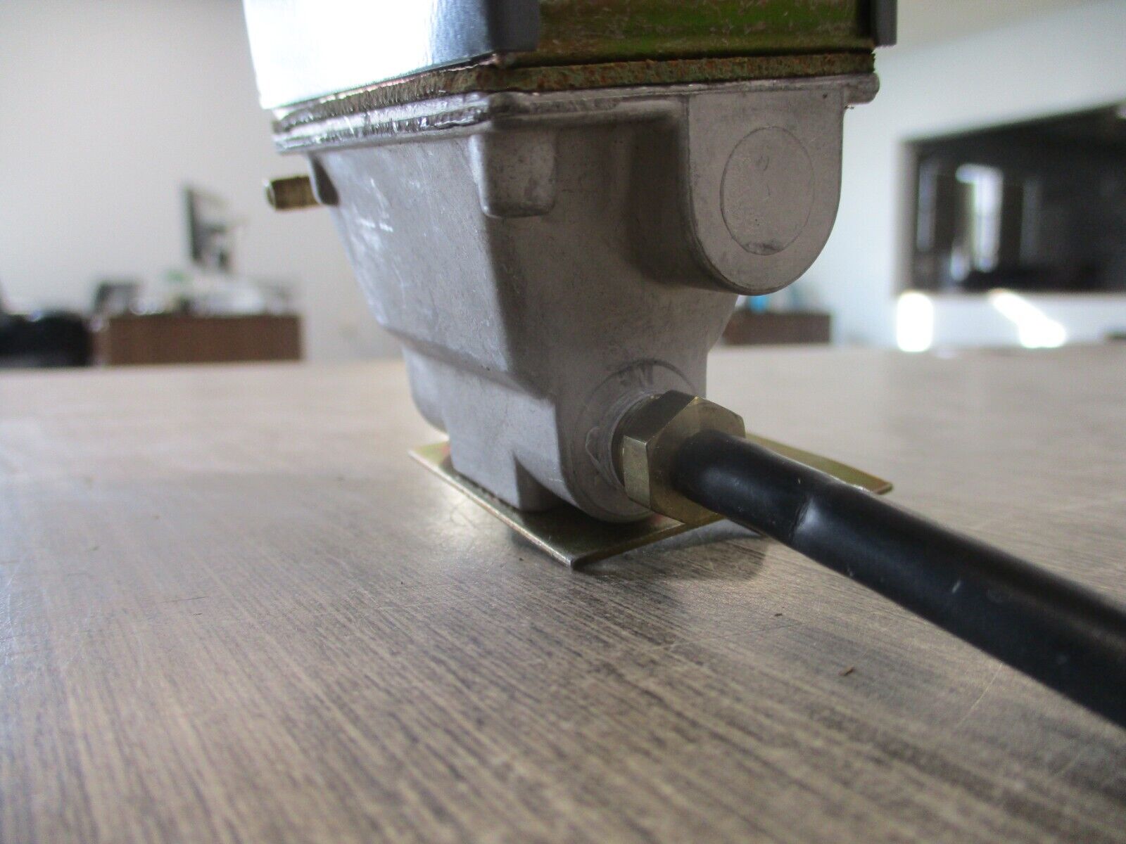 Johnson Controls Air Valve VIIHAA-109 110/120V 50/60Hz 6W 30PSI Used