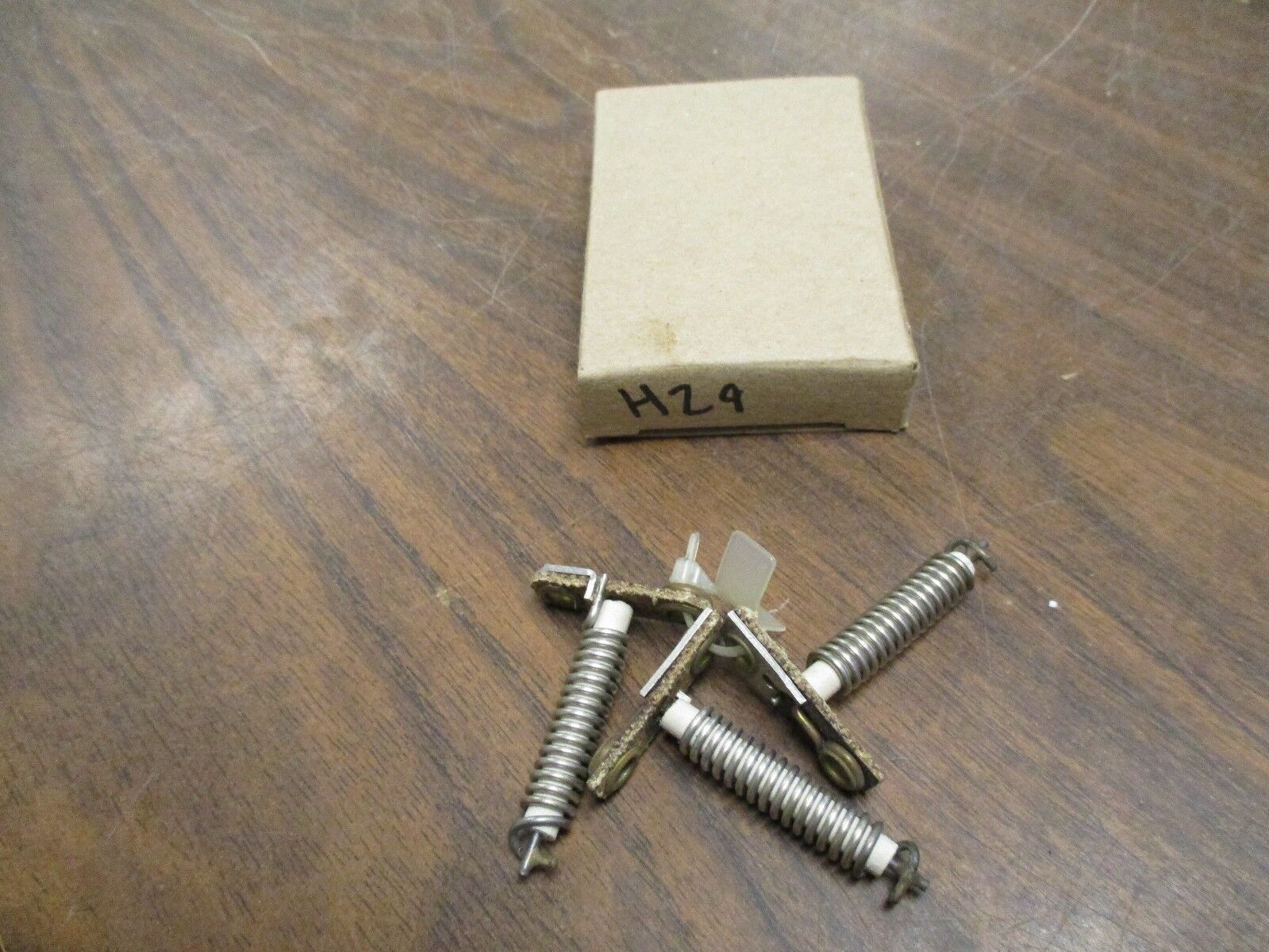 Westinghouse Heaters H29 *Box of 3* Used