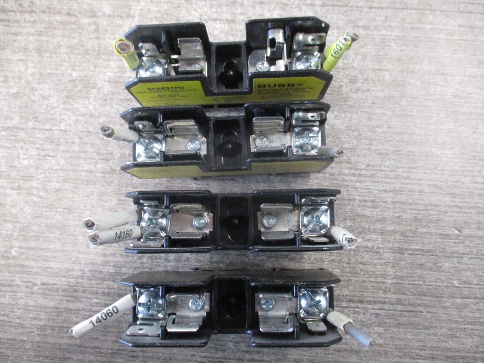 Buss Fuseholder BC6031PQ 30A 600V 1P *Lot of 4* Used