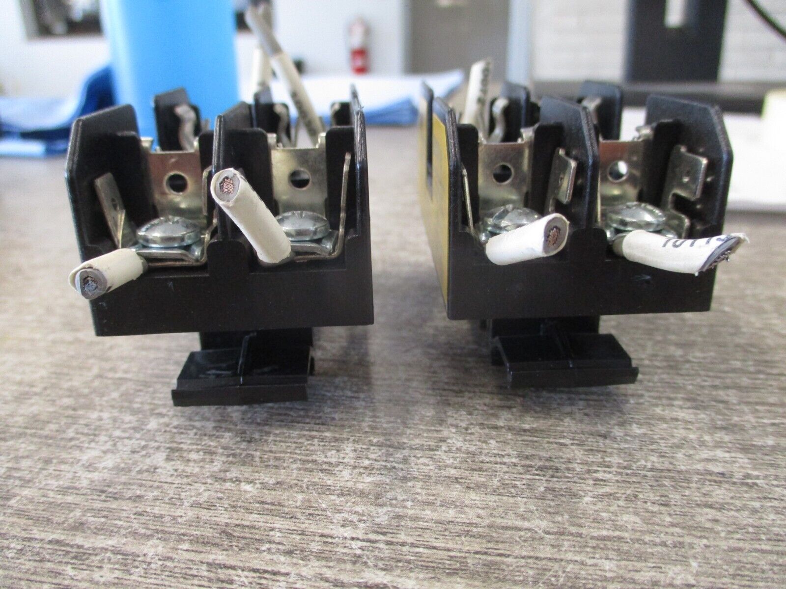Buss Fuseholder BC6032PQ 30A 600V 2P *Lot of 2* Used