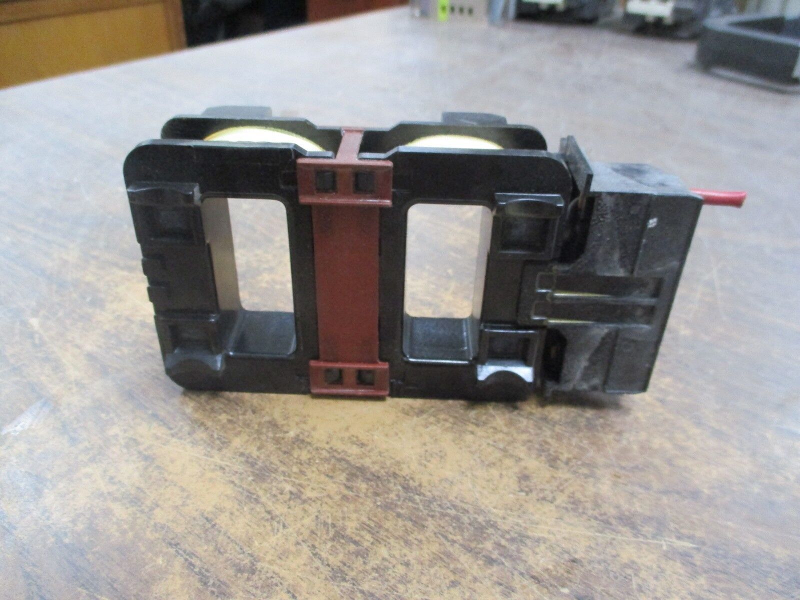 Siemens Magnetic Coil 3TY6 525-0AA8 120V@60Hz 110V@50Hz Used
