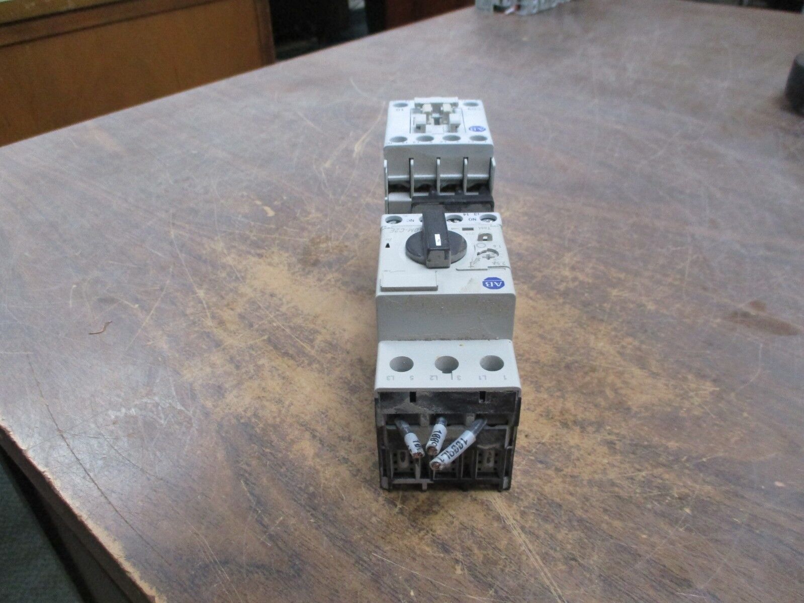 Allen-Bradley Starter 190E-AND2-CB25C 120V Coil 25A 600V Trip: 1.6-2.5A Used