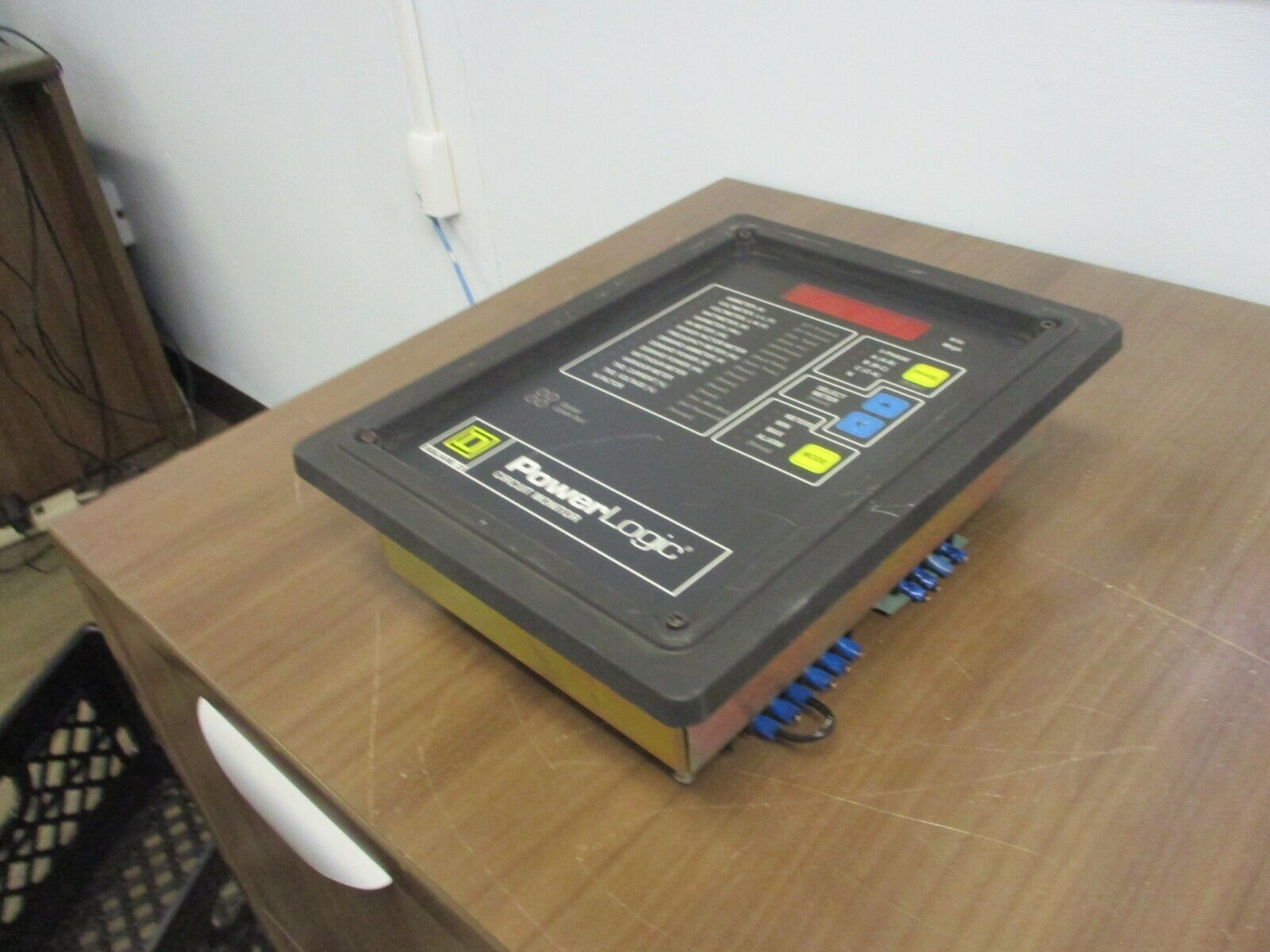 Square D PowerLogic Circuit Monitor 3020 CM-2150 100-264VAC 20-27VA 50/60Hz