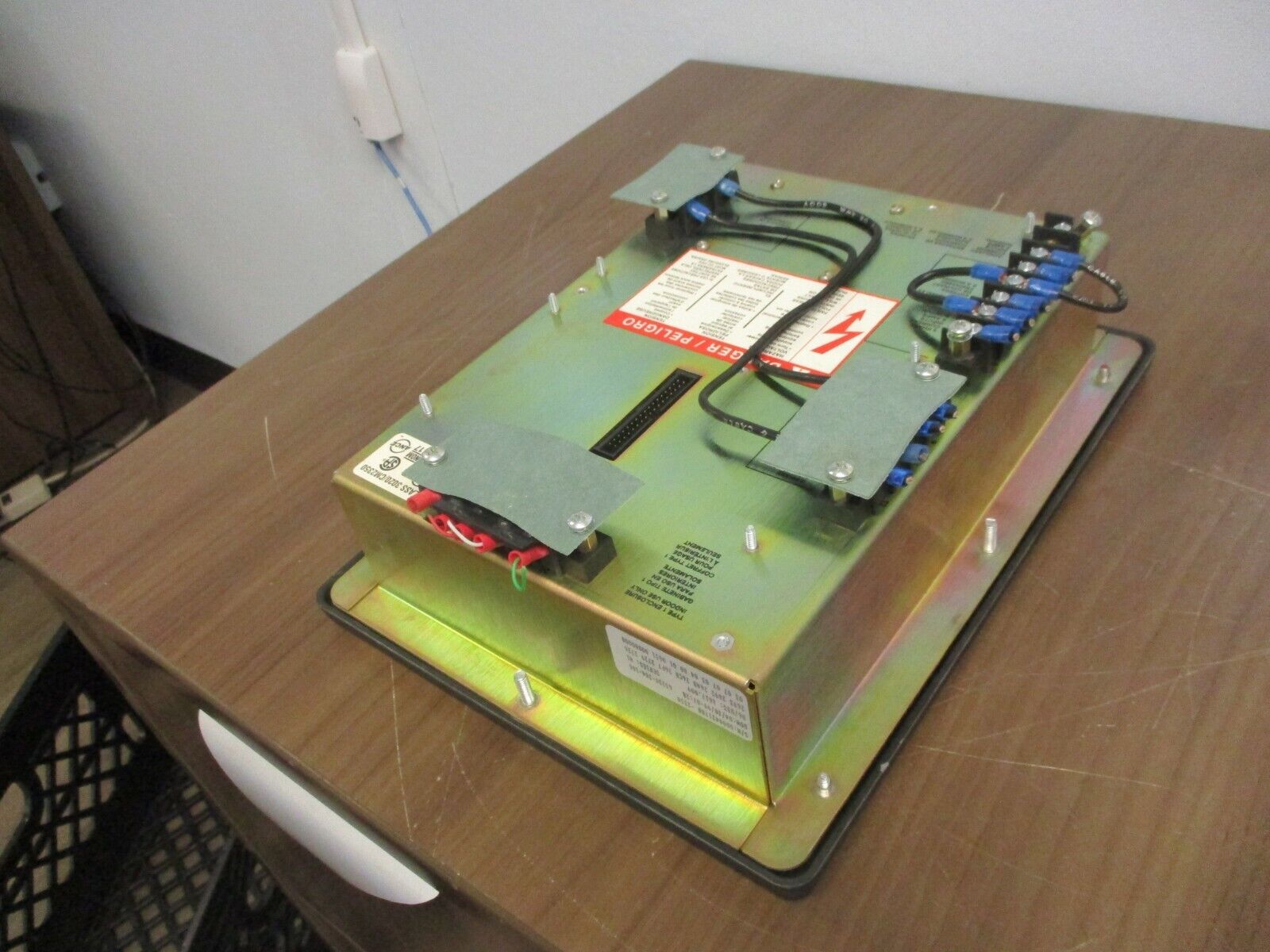 Square D PowerLogic Circuit Monitor 3020 CM-2150 100-264VAC 20-27VA 50/60Hz