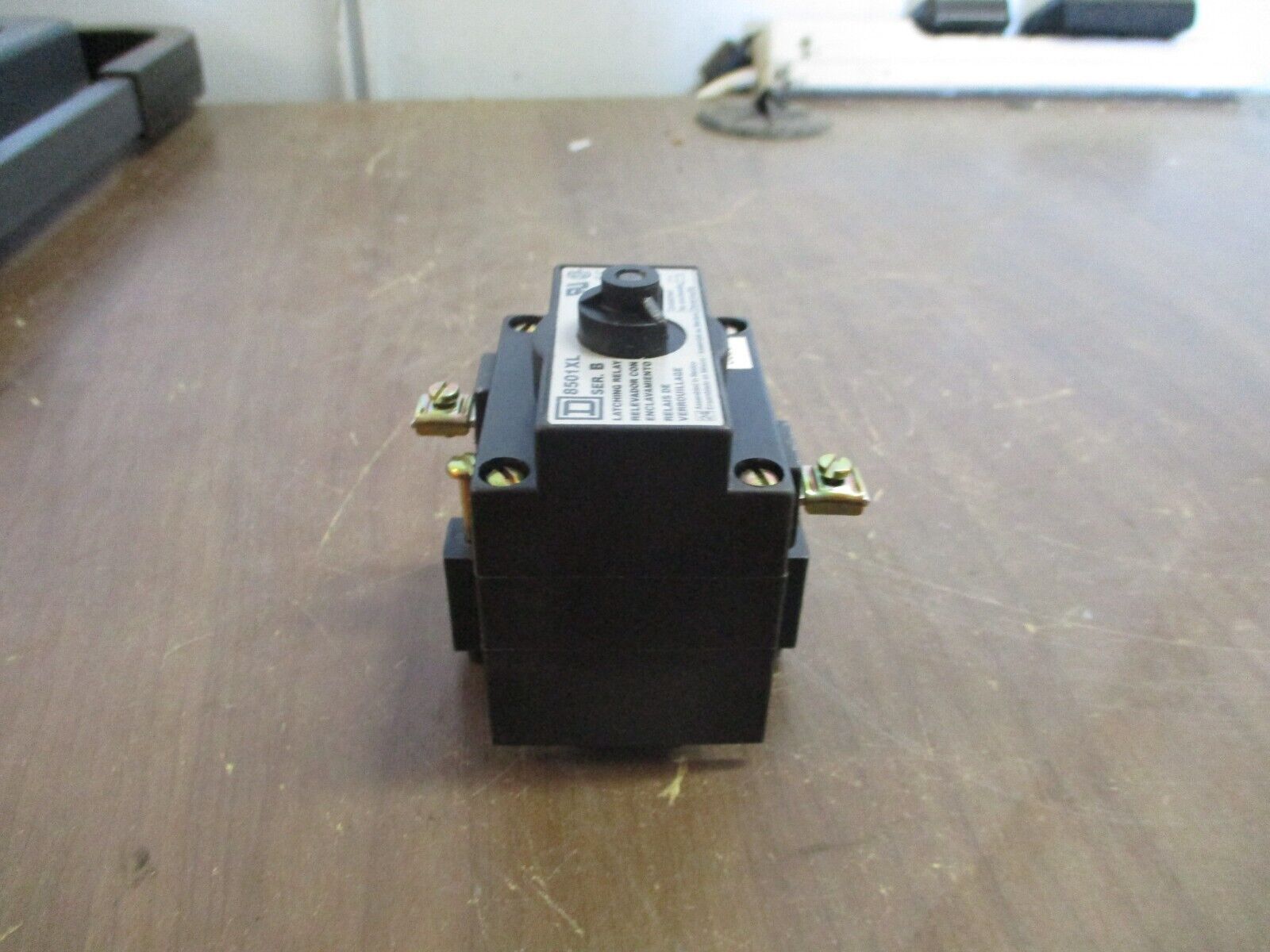 Square D Latching Relay 8501XL Ser. B 120V Coil Used