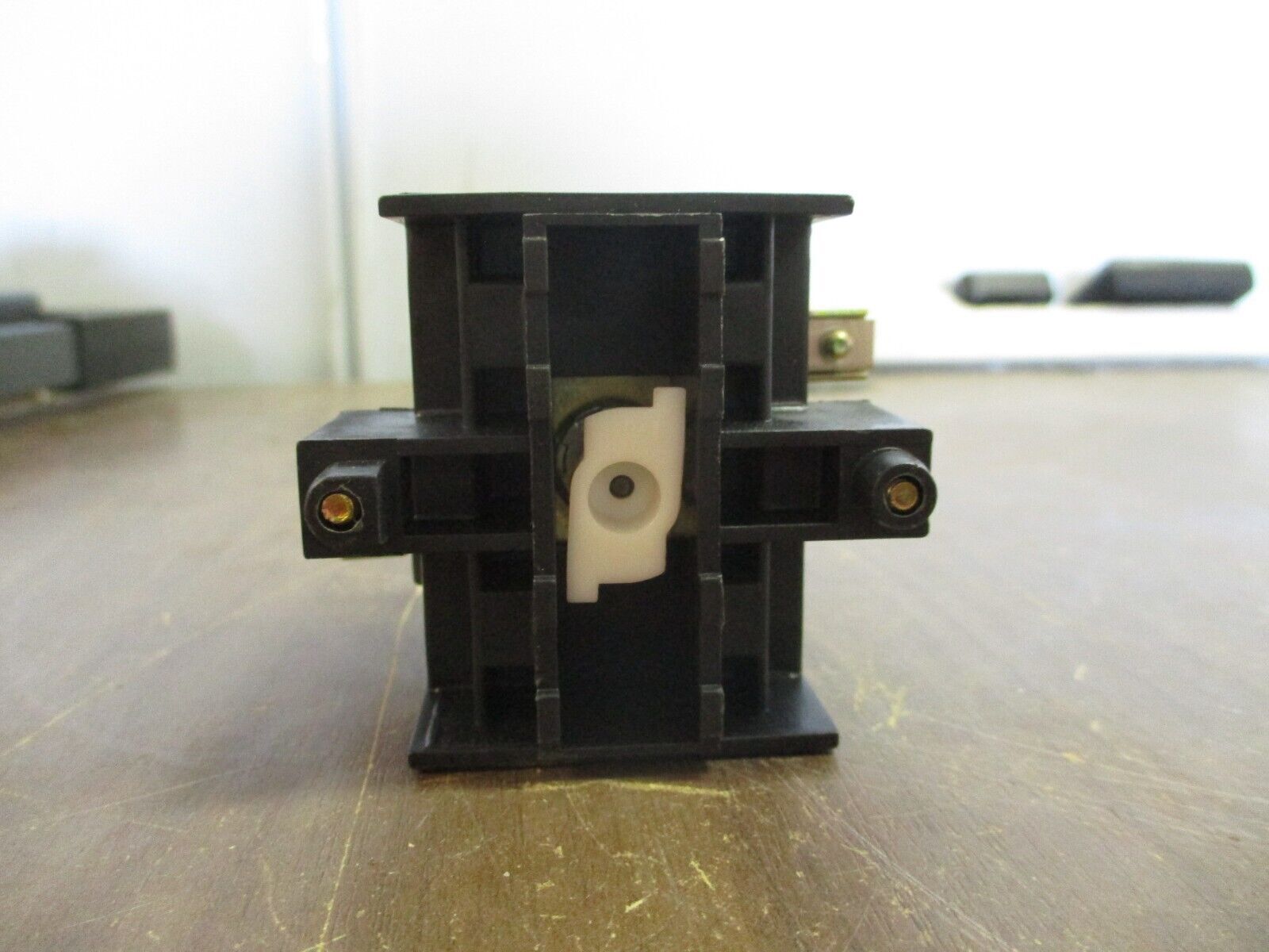 Square D Latching Relay 8501XL Ser. B 120V Coil Used