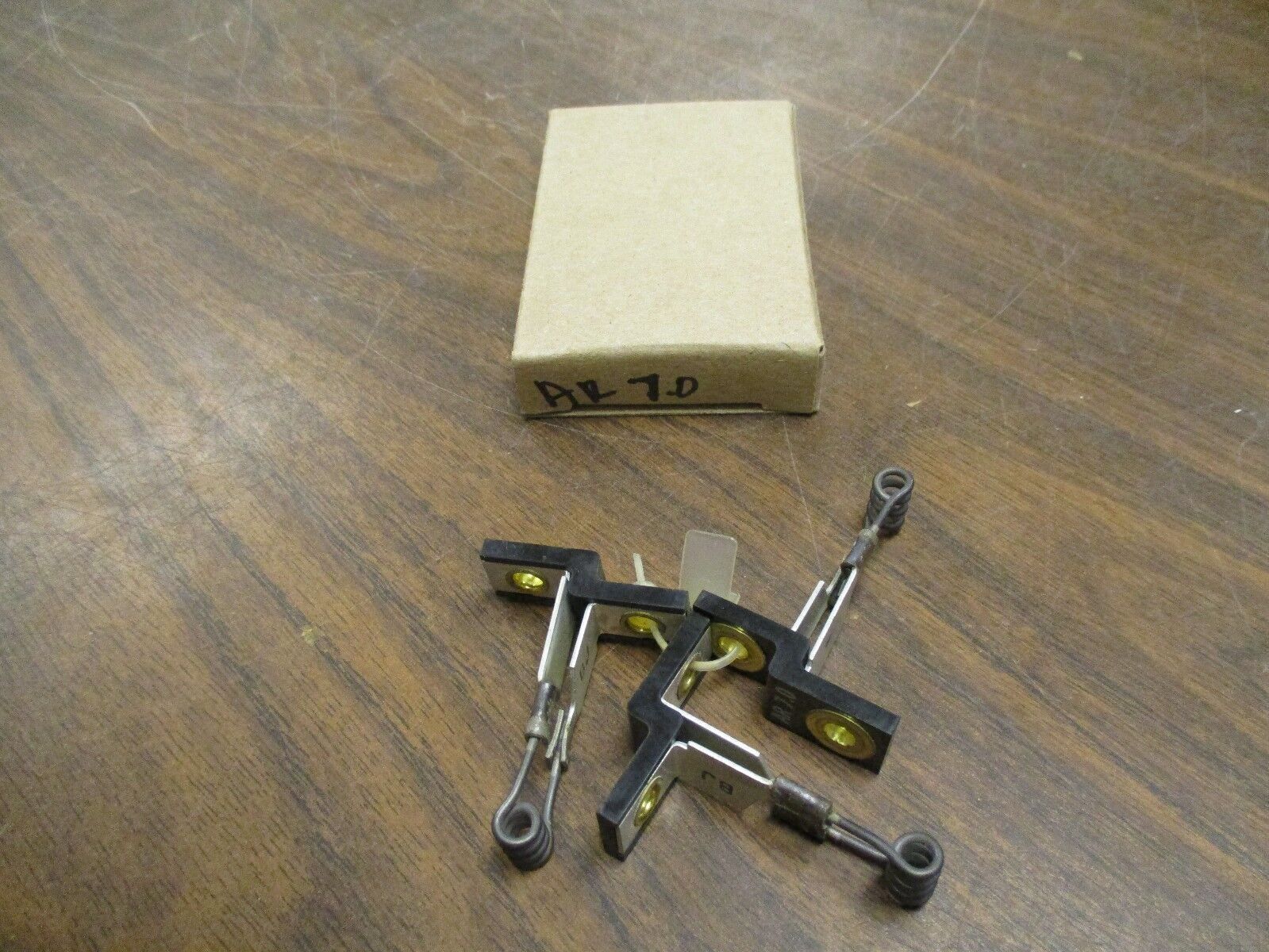 Square D Heaters AR 7.0 *Box of 3* Used