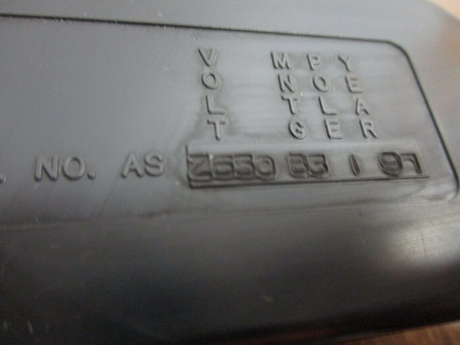 McGraw-Edison Secondary Arrester AS Z650 B3 1 97 Used