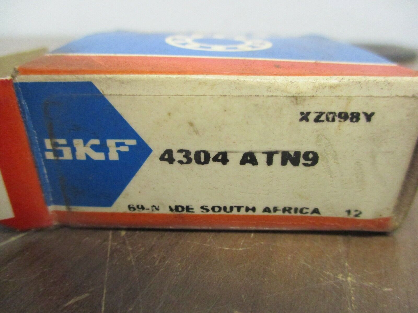 SKF Ball Bearing 4304 ATN9 New Surplus