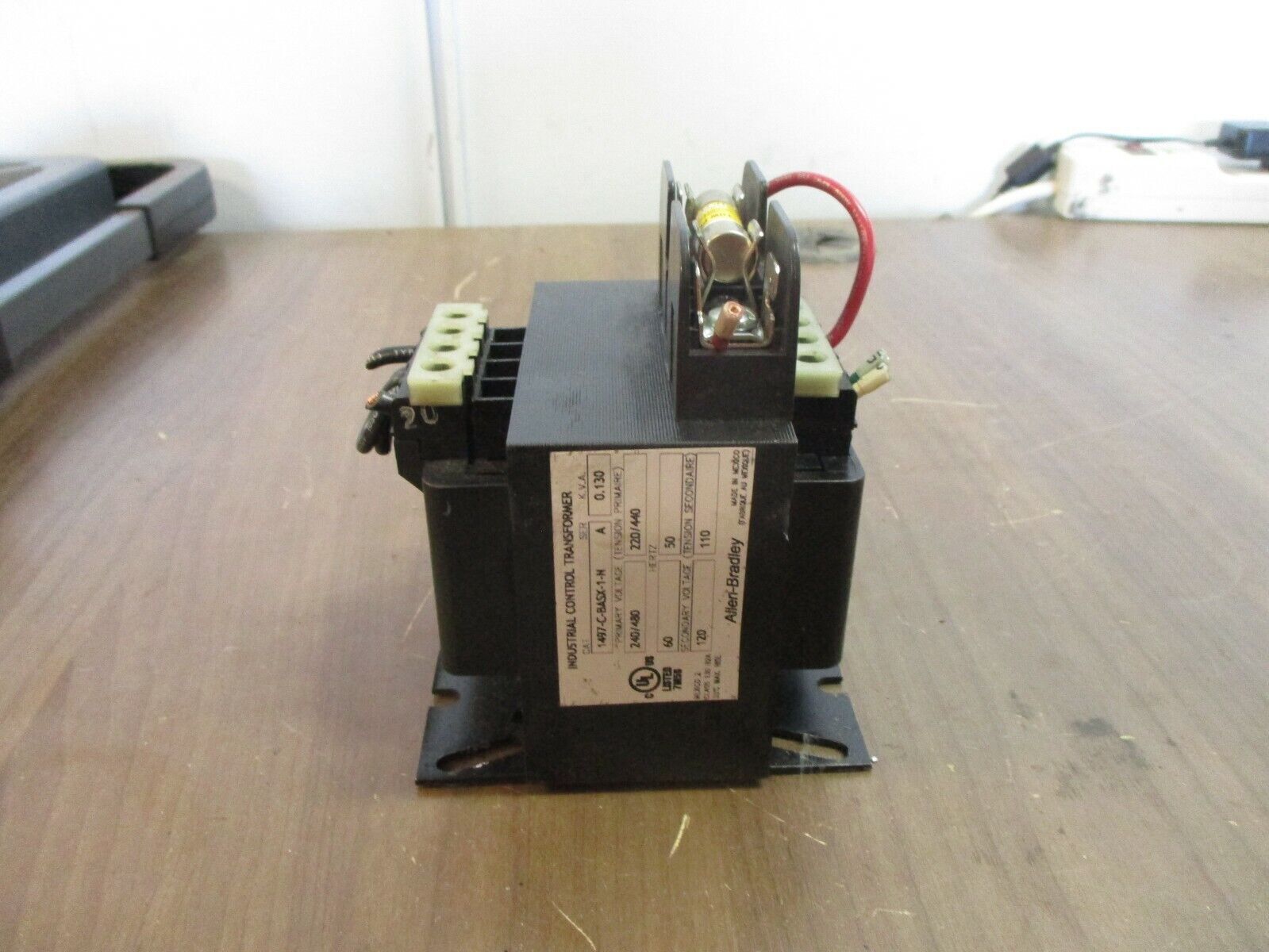 Allen-Bradley Control Transformer 1497-C-BASX-1-N Ser. A 0.130kVA Pri: 240/480V