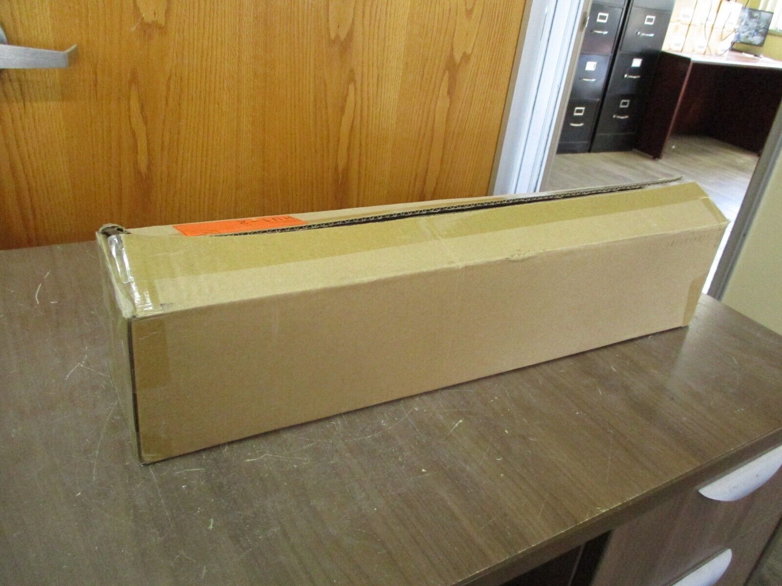 Eaton Halo Undercabinet LED Light HU30BSC24P 24" Selectable CCT White *Box of 4*