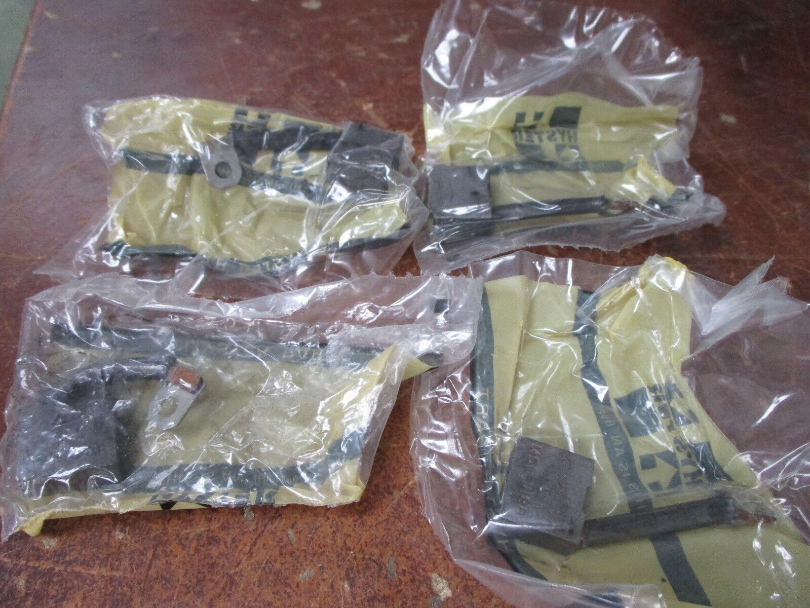 Hyster Motor Brush 365178 *Box of 2 Pair* New Surplus