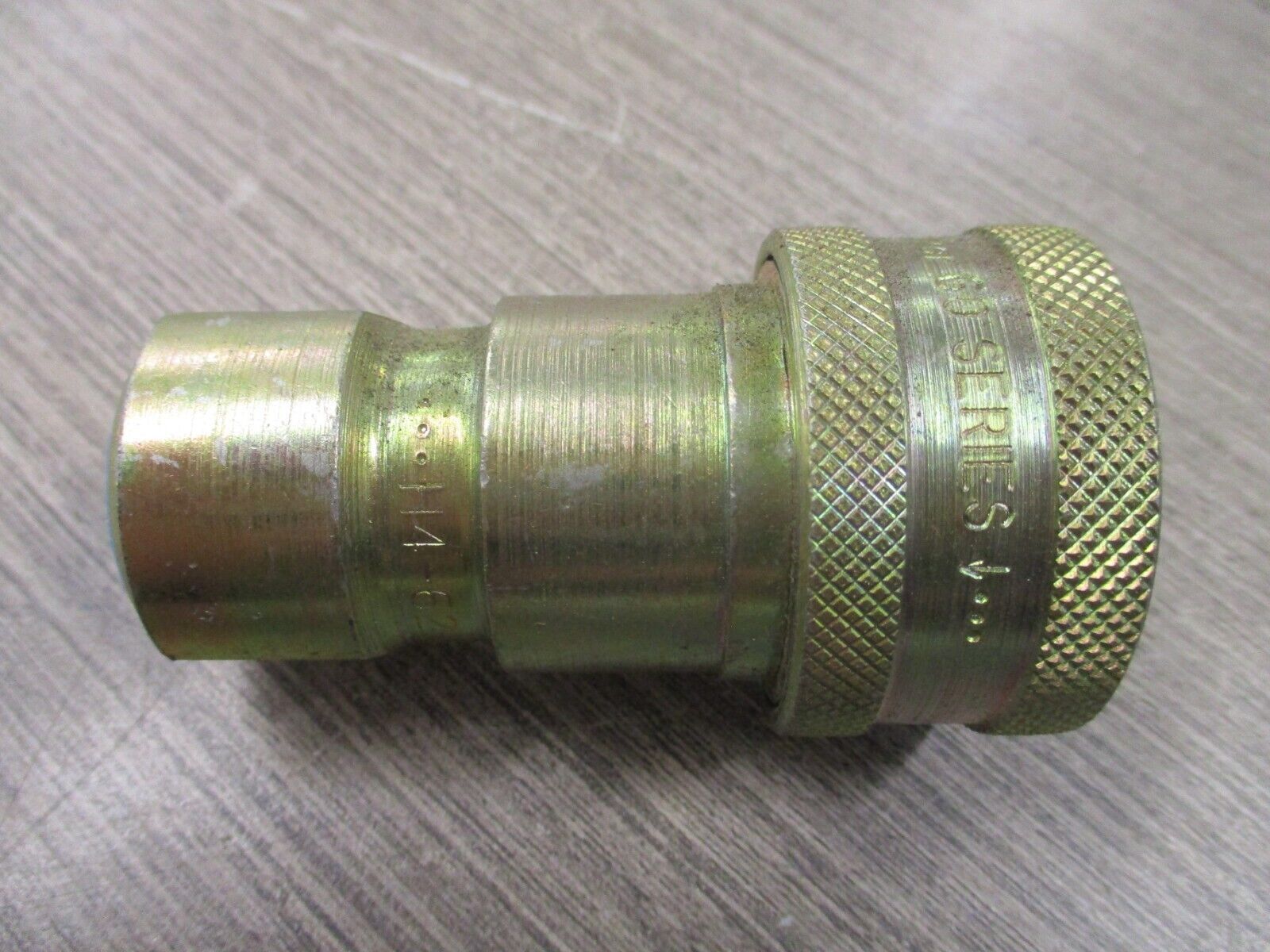 Parker 60 Series Quick Disconnect H4-62-T10 *No Box* New Surplus