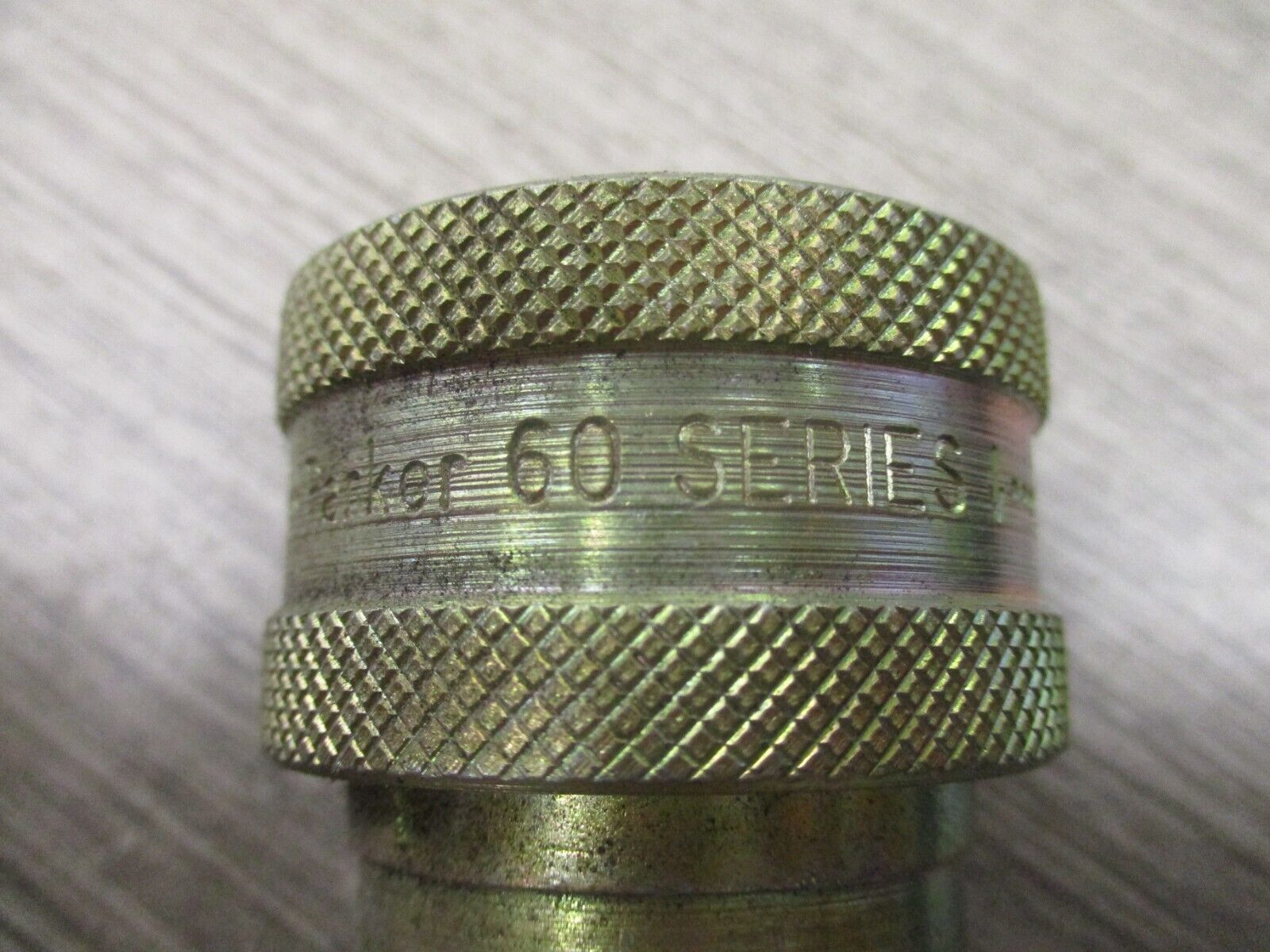 Parker 60 Series Quick Disconnect H4-62-T10 *No Box* New Surplus