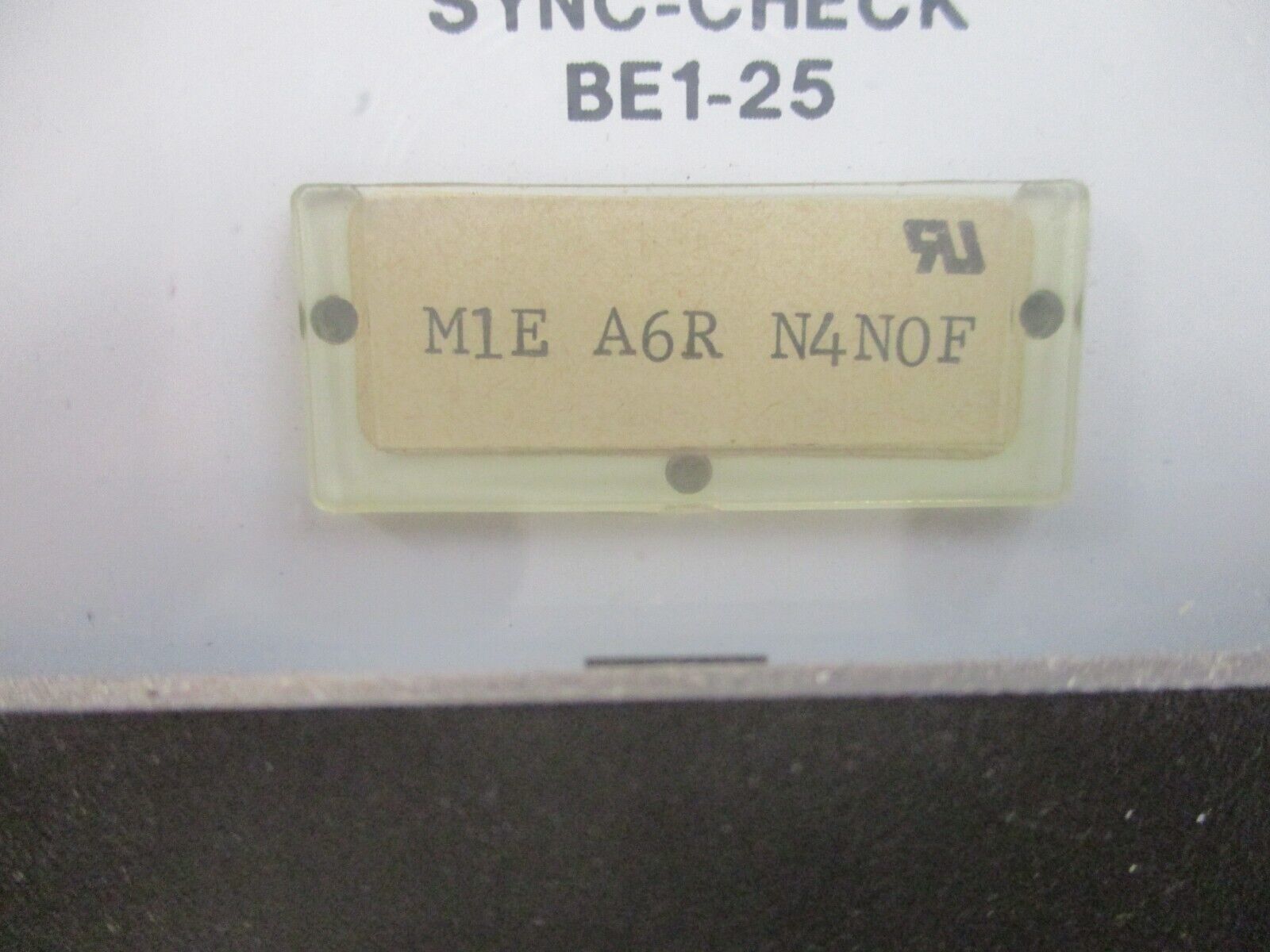Basler Electric BEI-25-Sync-Check Relay M1E A6R N4N0F Used